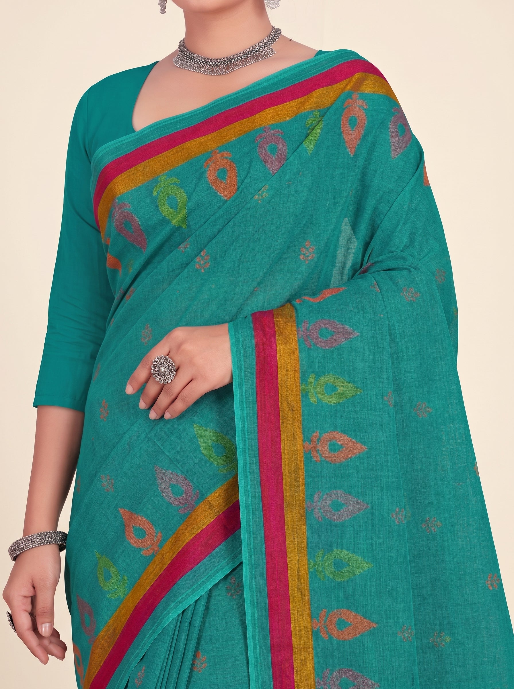Pallu close-up [sku:KN-50830]