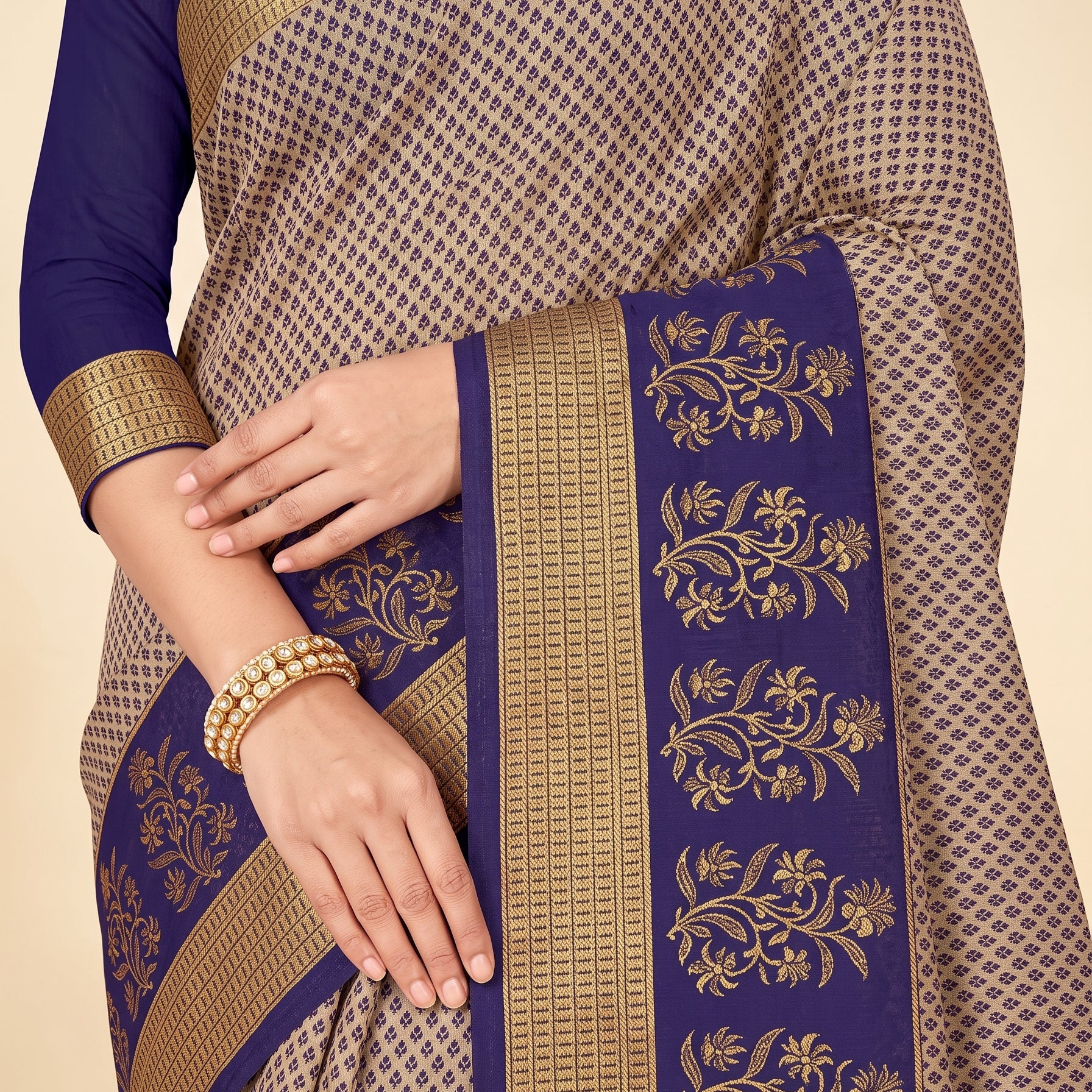 Pallu close-up [sku:KN-68763]