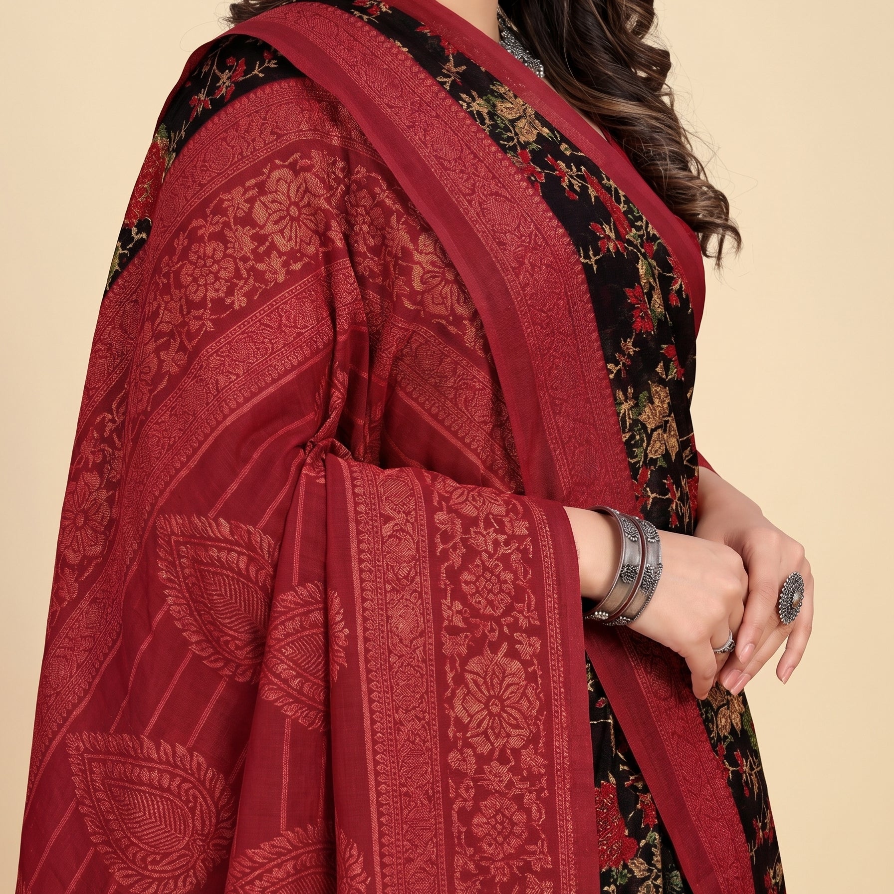 Pallu close-up