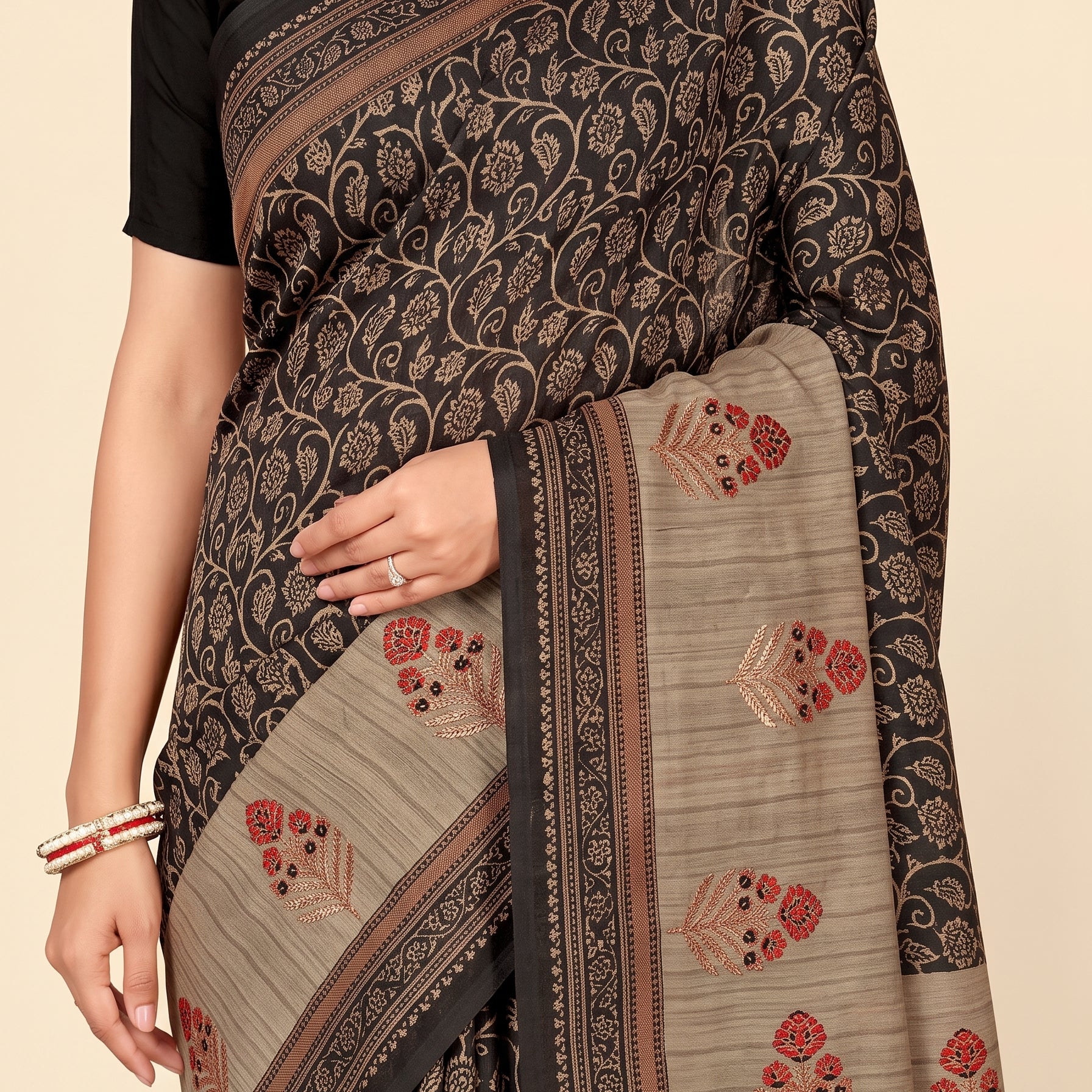 Shared pallu close-up [sku:D.NO.36082]