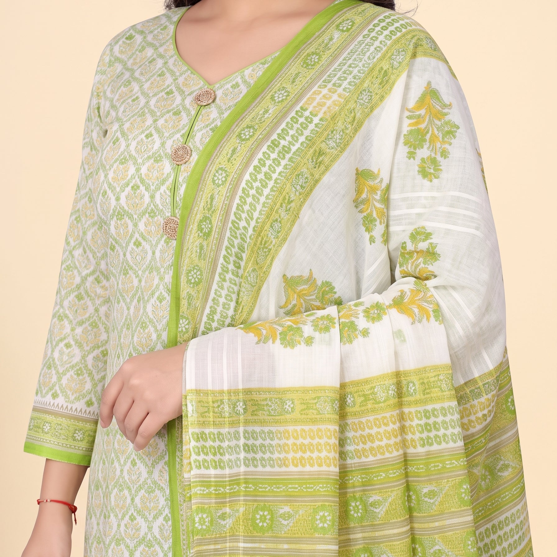 Pallu close-up [sku:KN-62674]