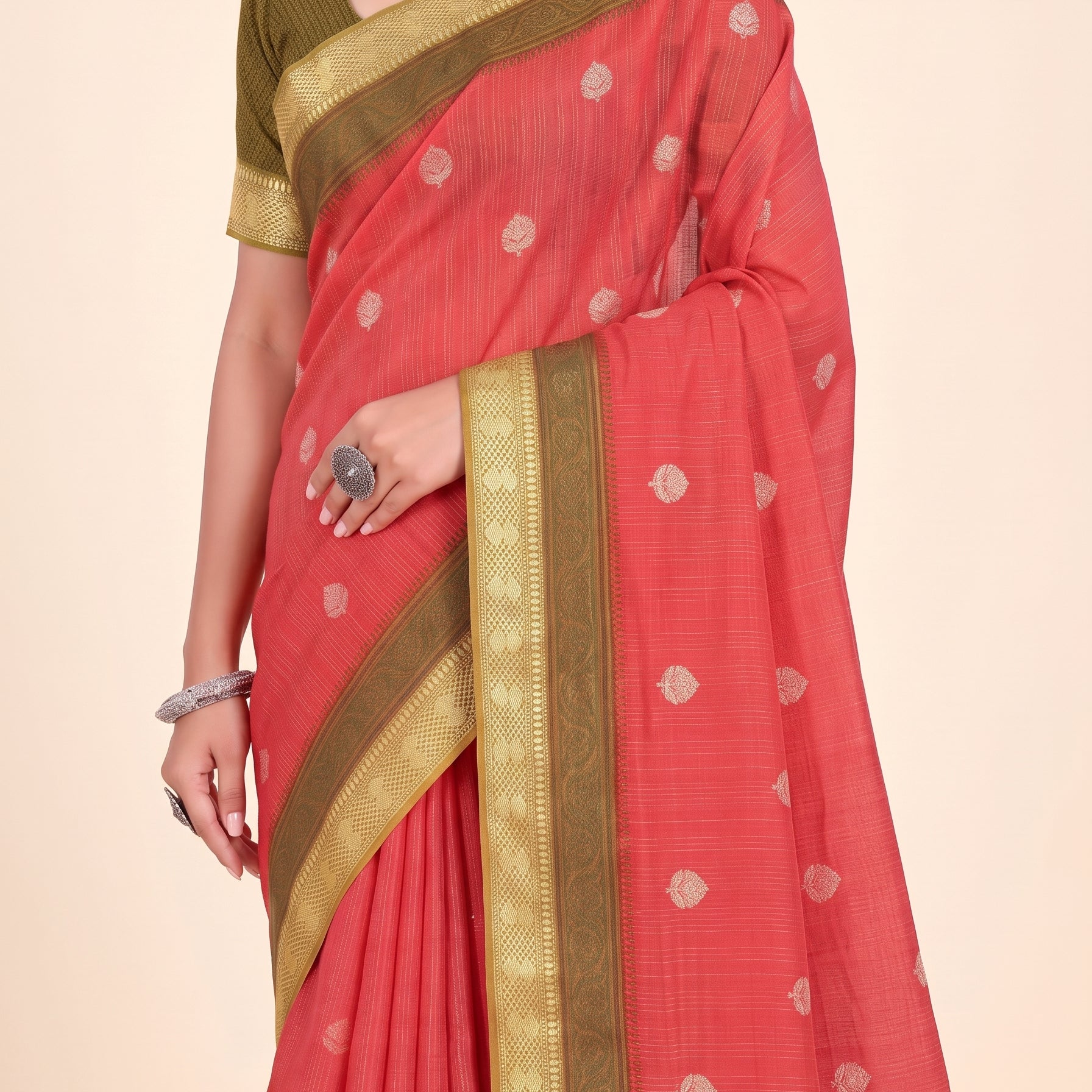 Pallu close-up [sku:KN-68166]
