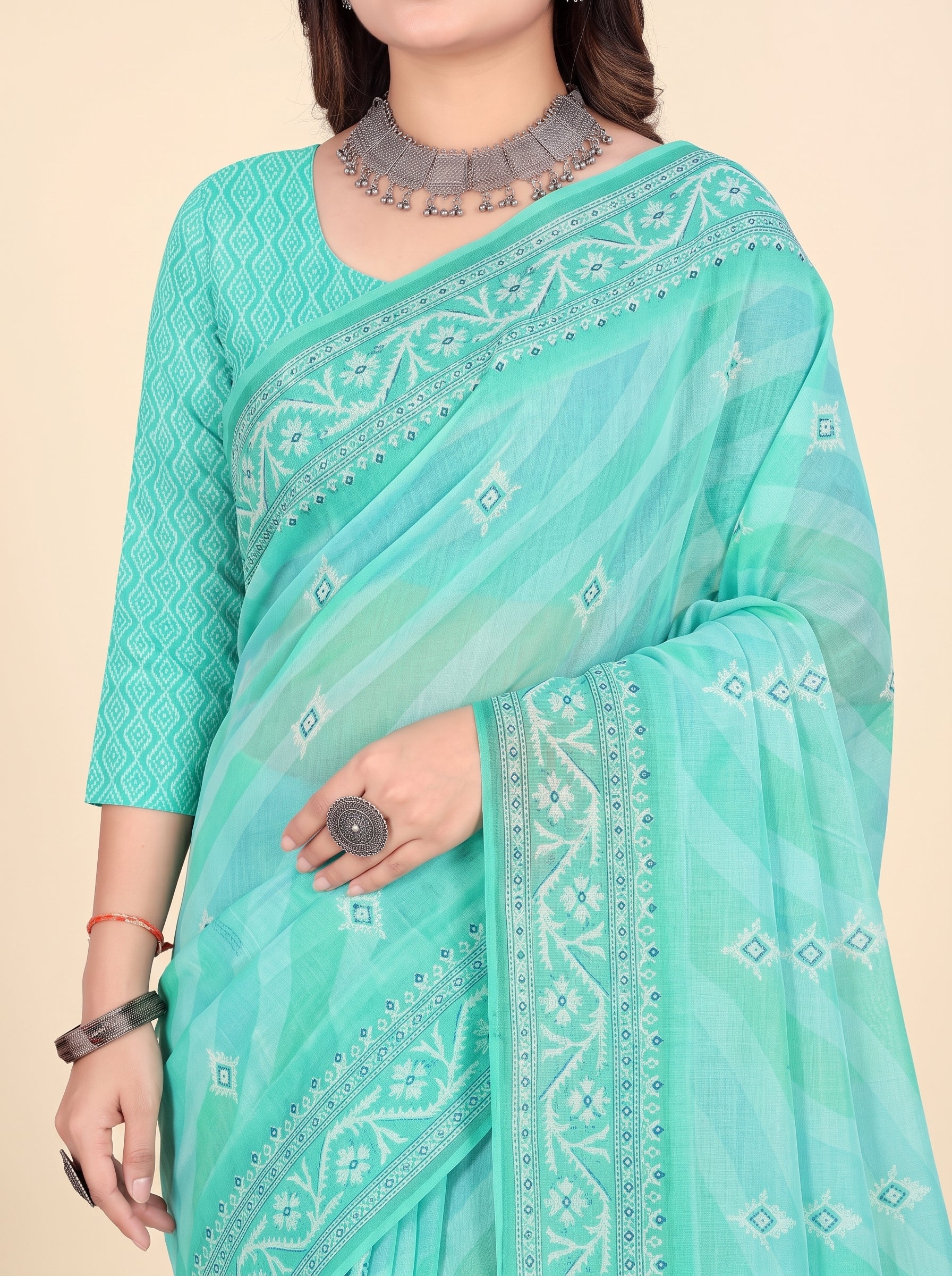 Pallu close-up [sku:KN-67796]