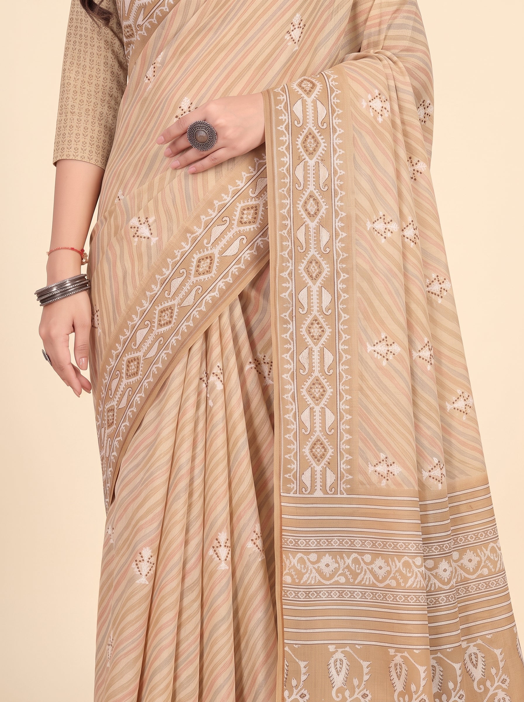 Pallu close-up [sku:KN-67793]