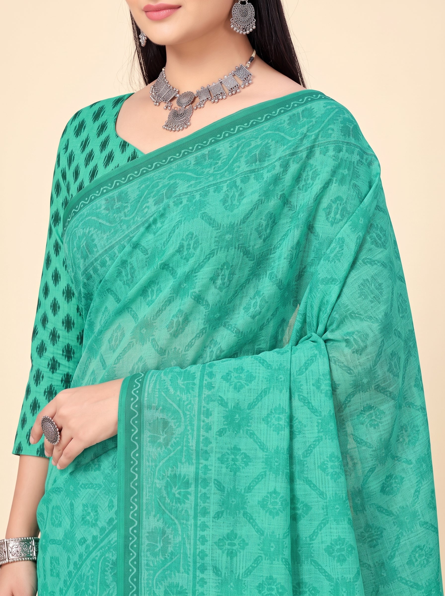 Pallu close-up [sku:KN-68084]