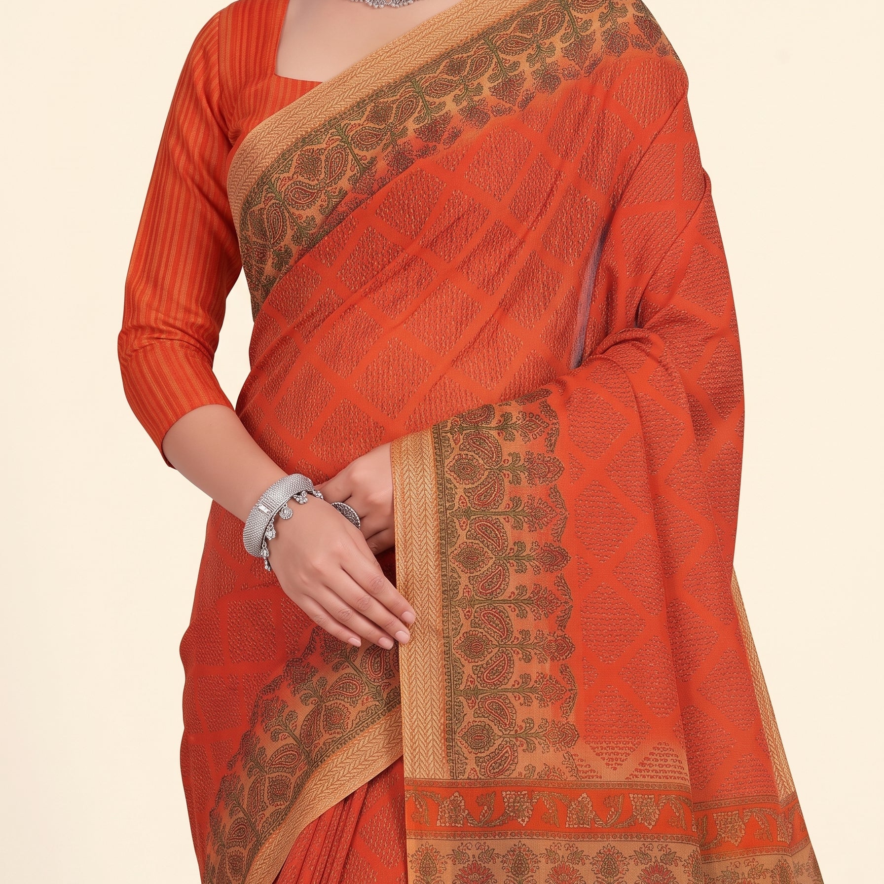 Shared pallu close-up [sku:KN-69178]