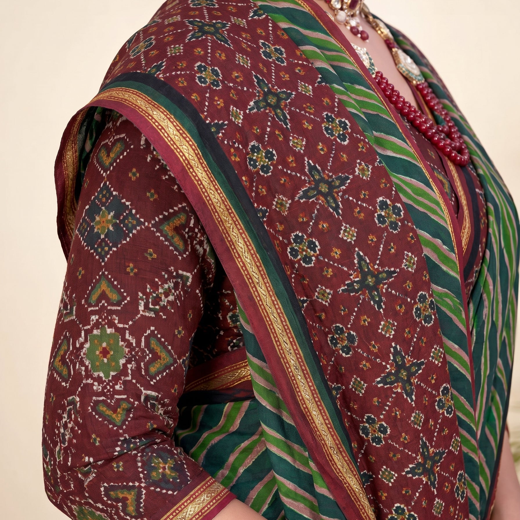 Pallu close-up [sku:JA 14652]