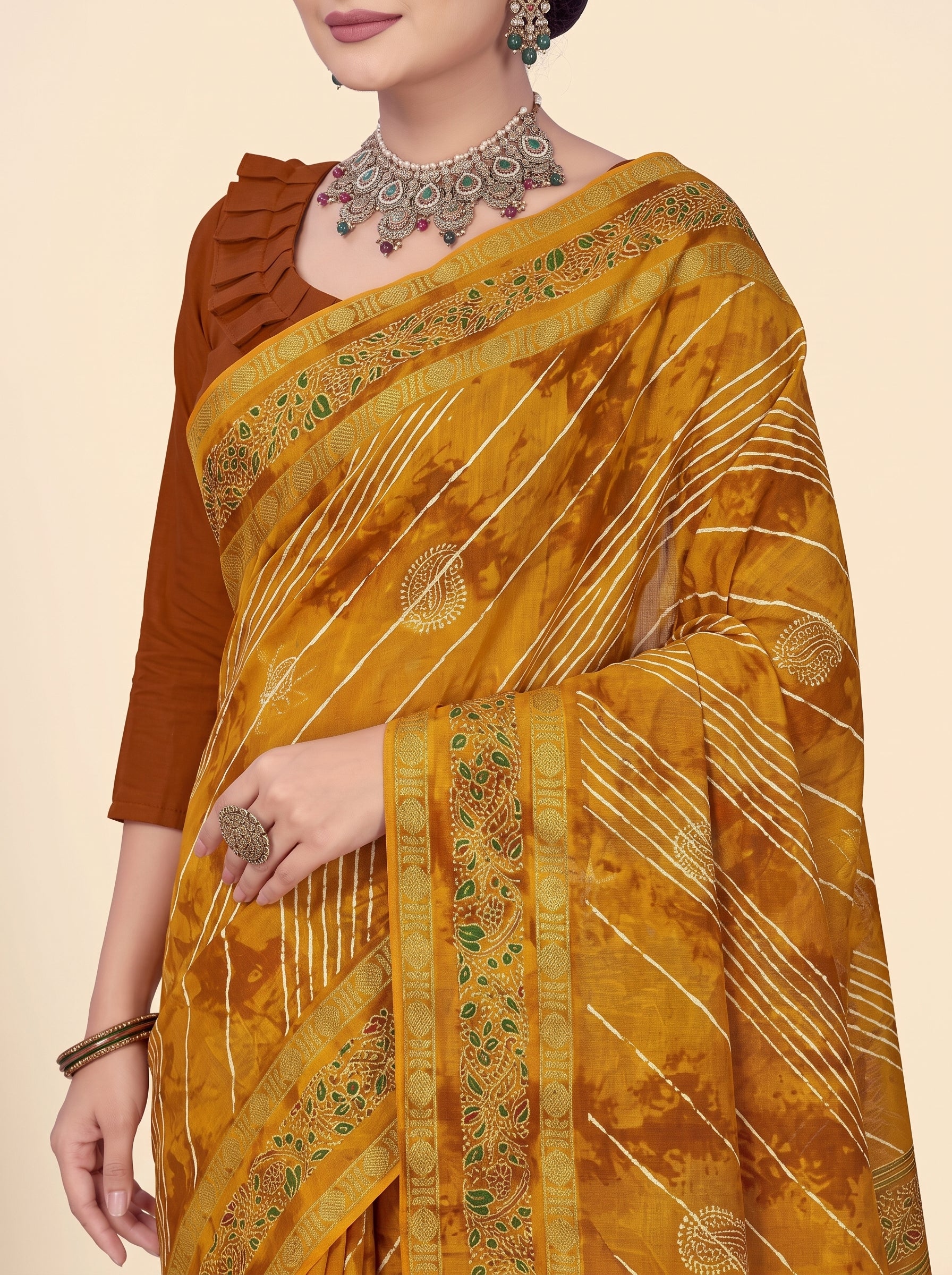 Shared pallu close-up [sku:BV-24830]