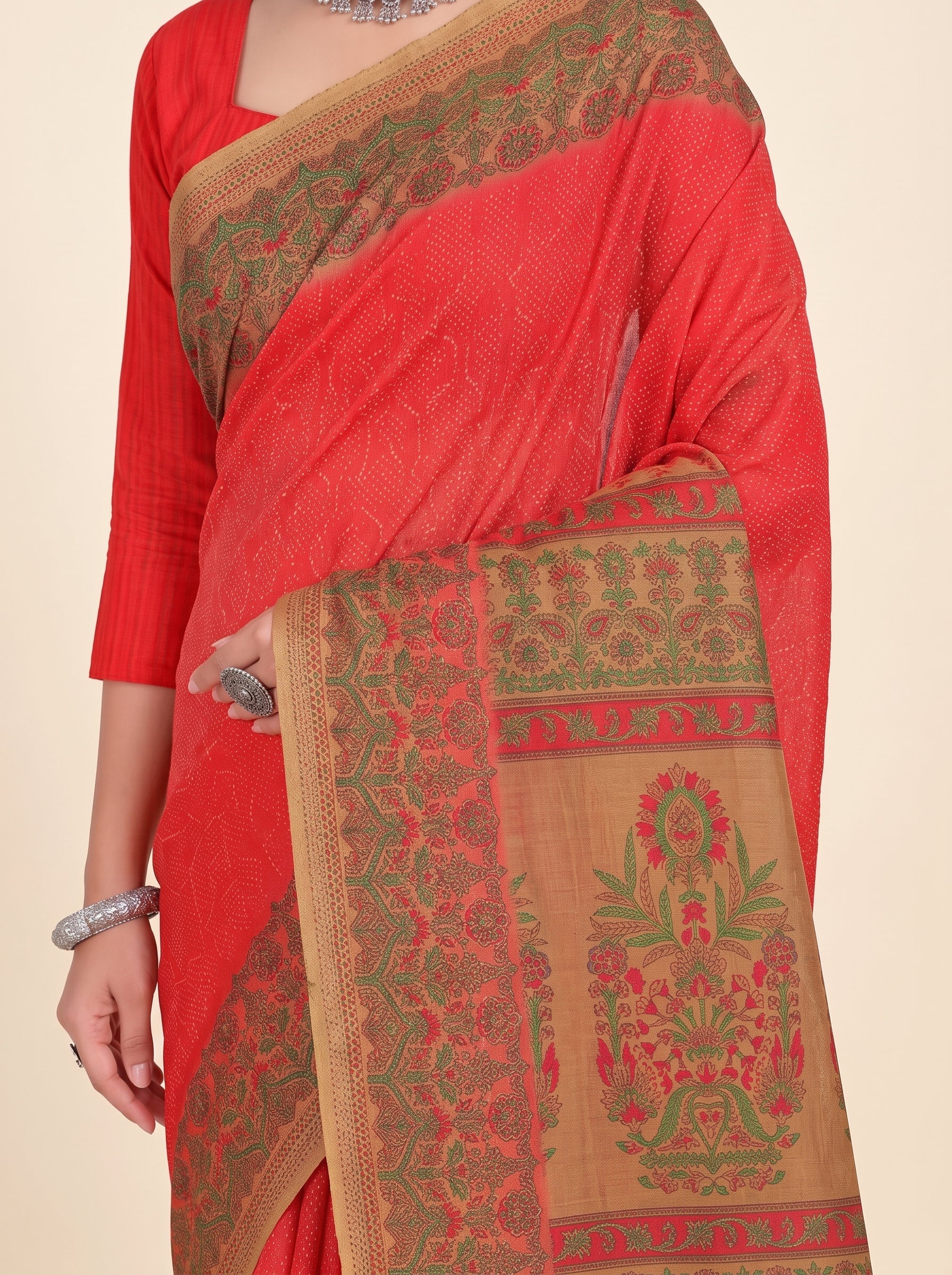 Shared pallu close-up [sku:KN-69174]