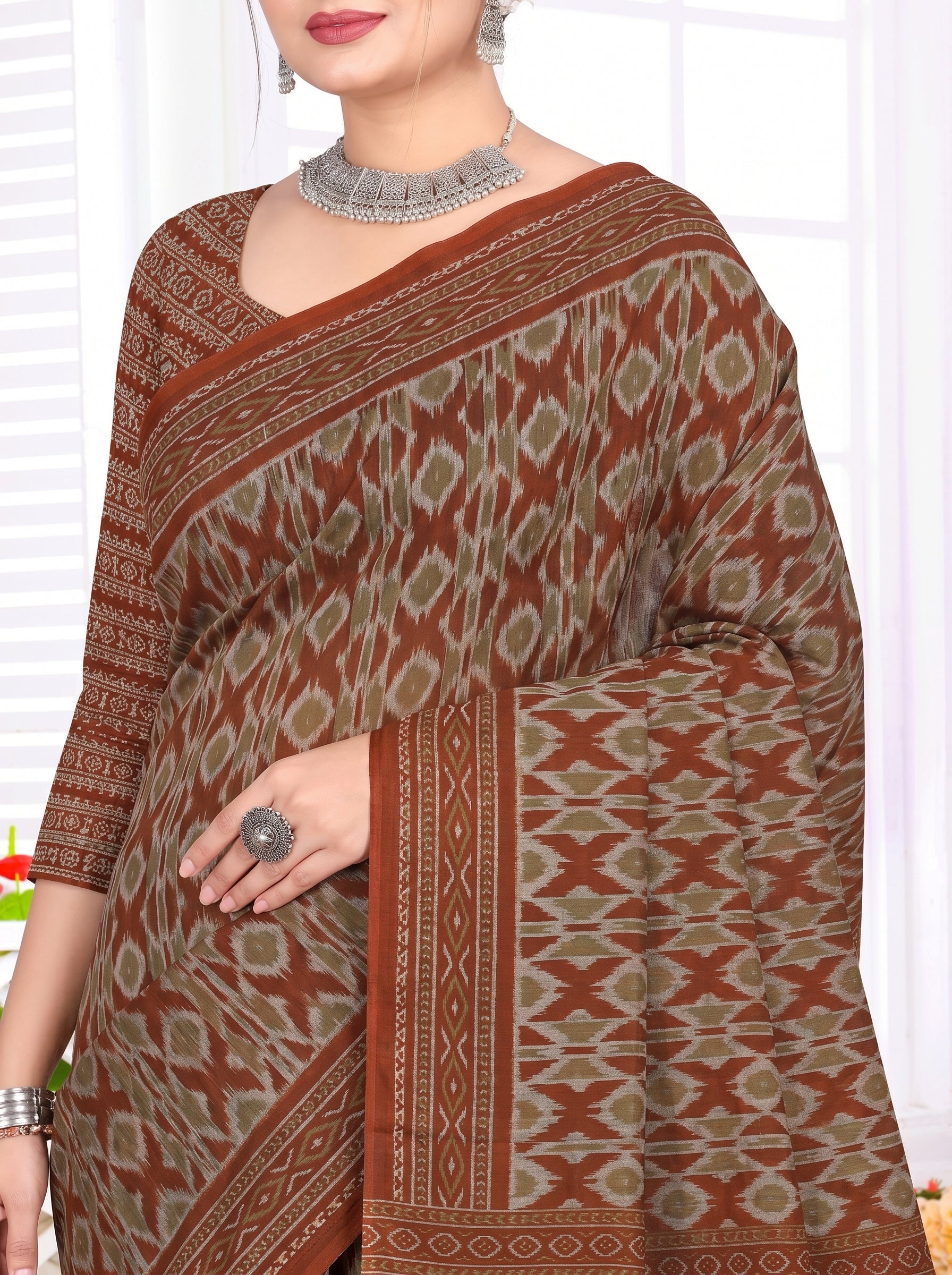 Shared pallu close-up [sku:KN-67242]