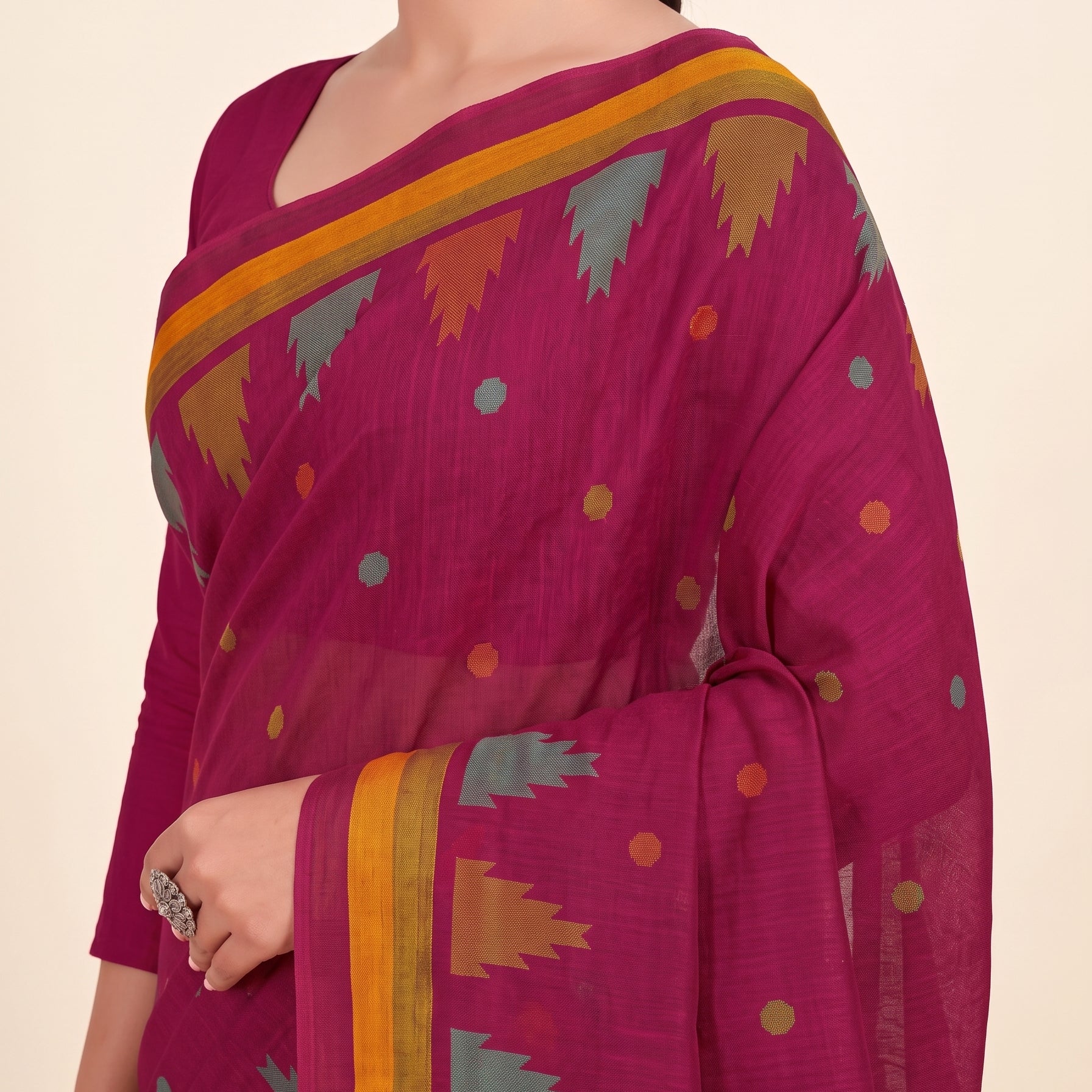 Pallu close-up [sku:KN-50827]