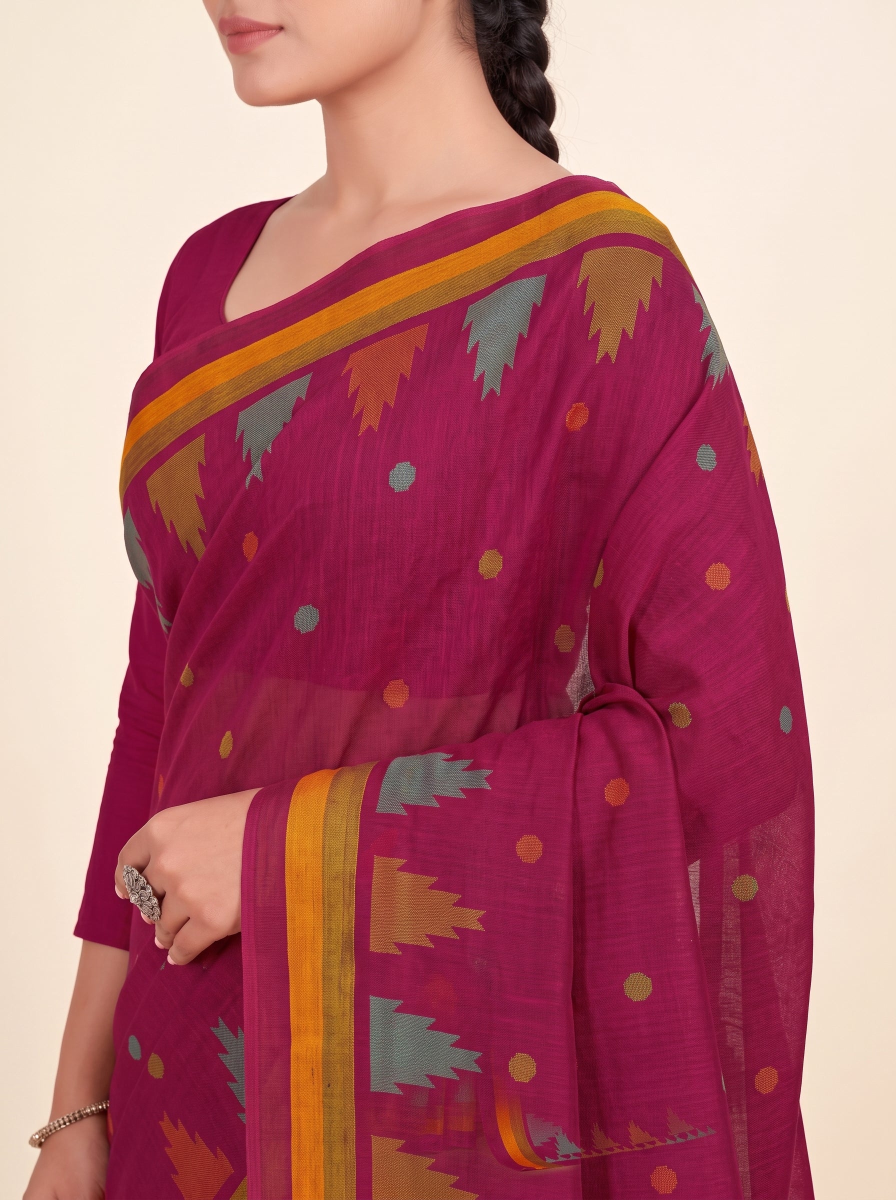 Pallu close-up [sku:KN-50827]