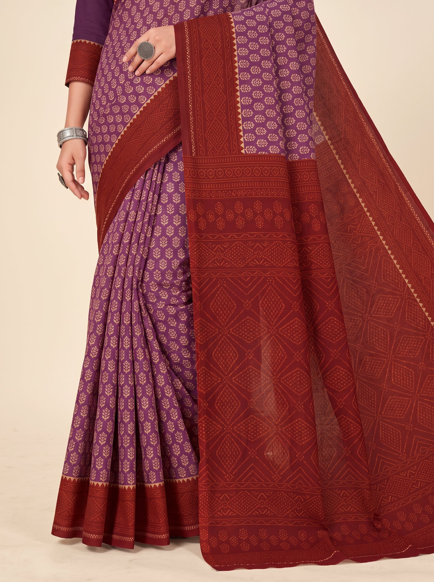 Shared pallu close-up [sku:KN-66803]