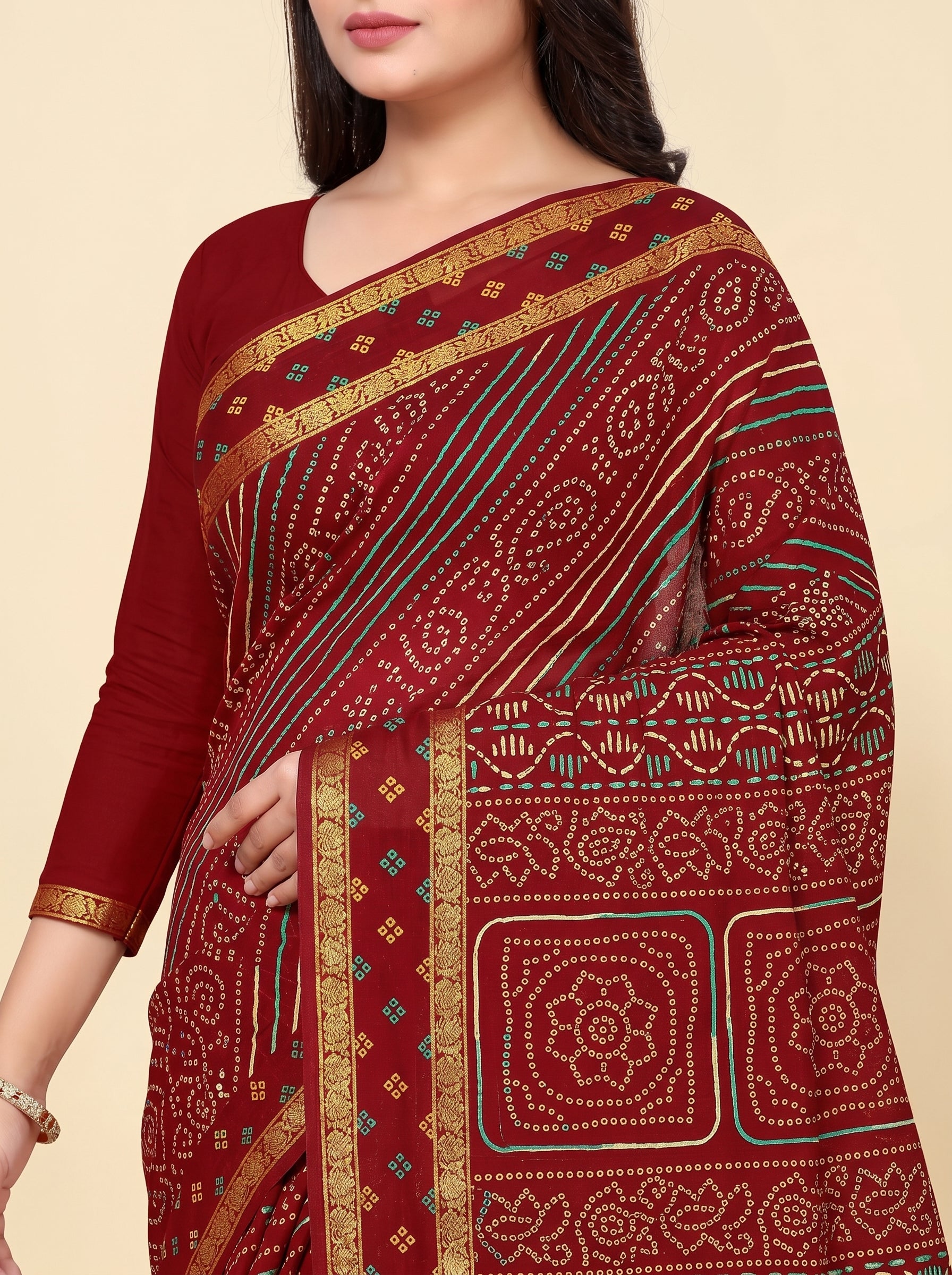 Shared pallu close-up