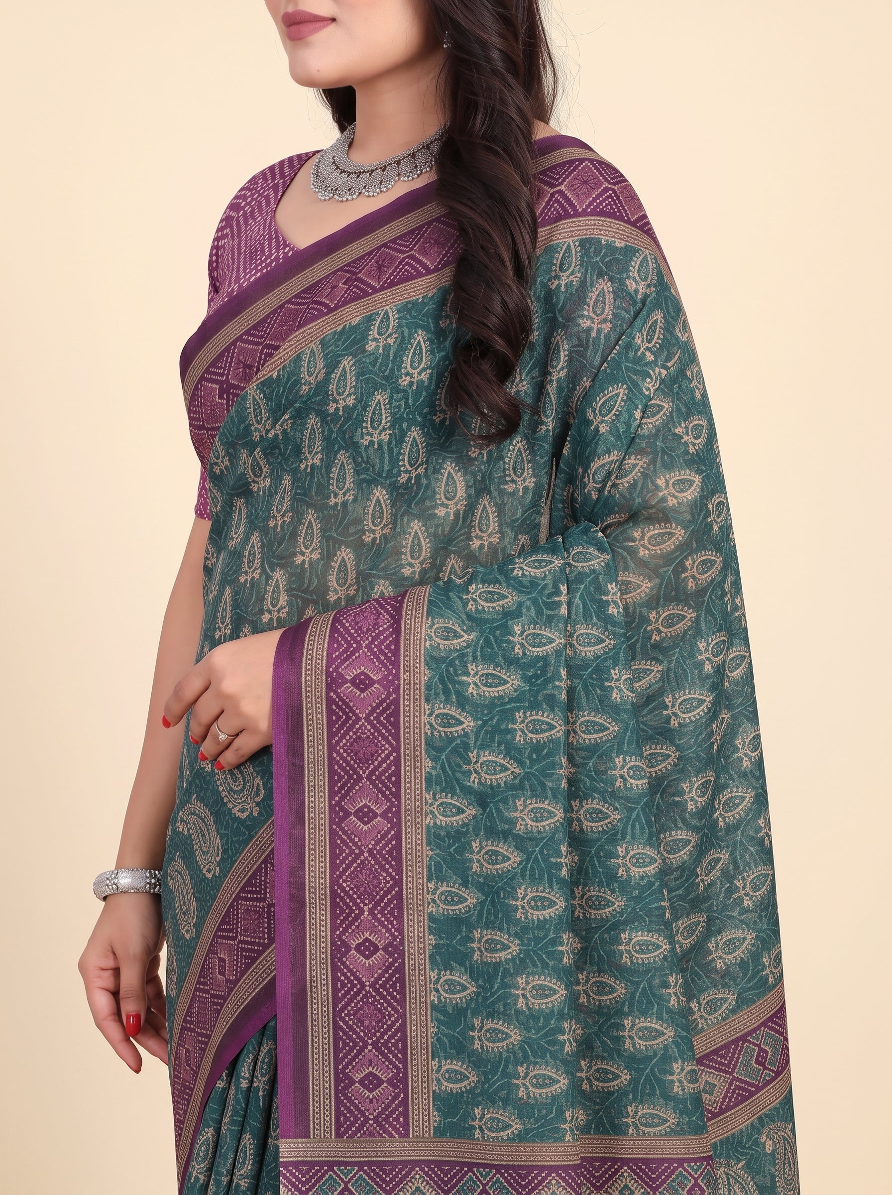 Pallu close-up [sku:KN-68883]