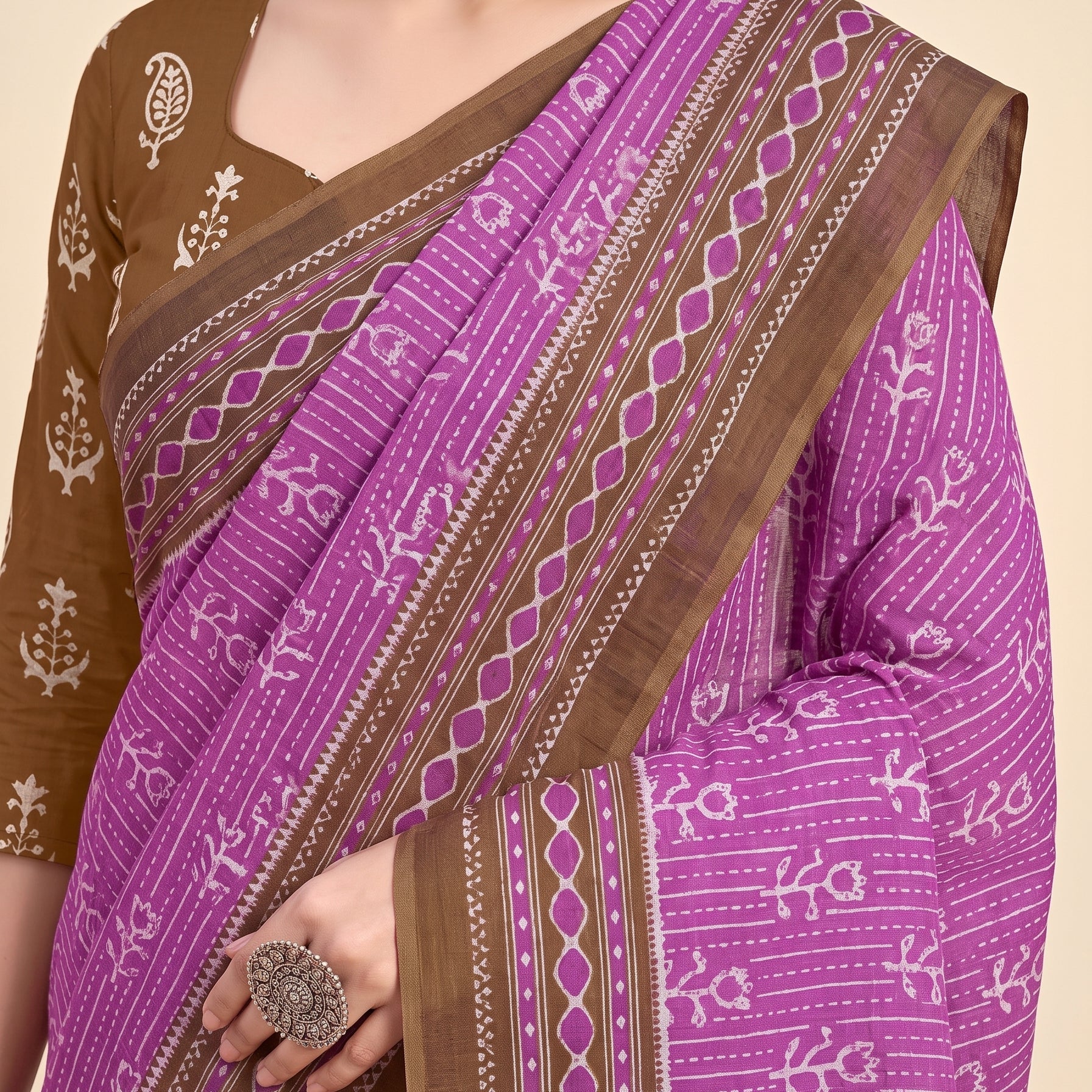 Pallu close-up [sku:KN-67472]