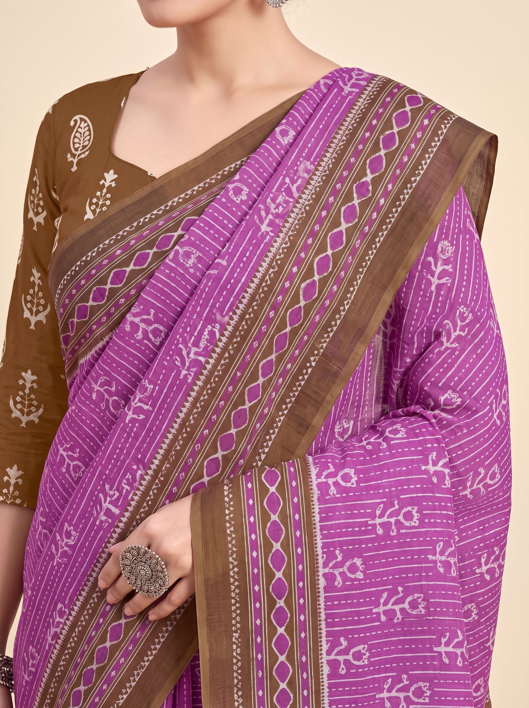 Pallu close-up [sku:KN-67472]