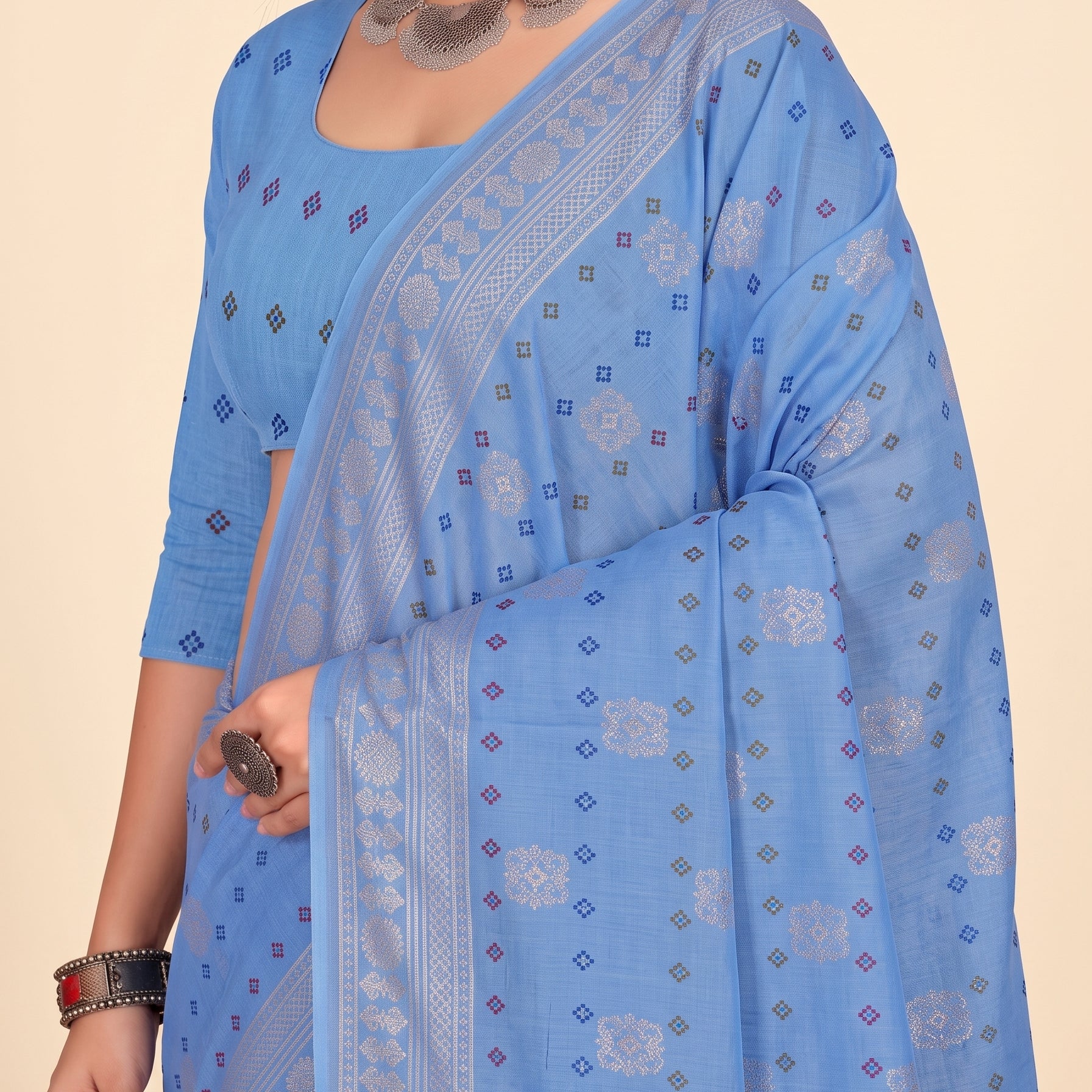 Pallu close-up [sku:KN-65650]