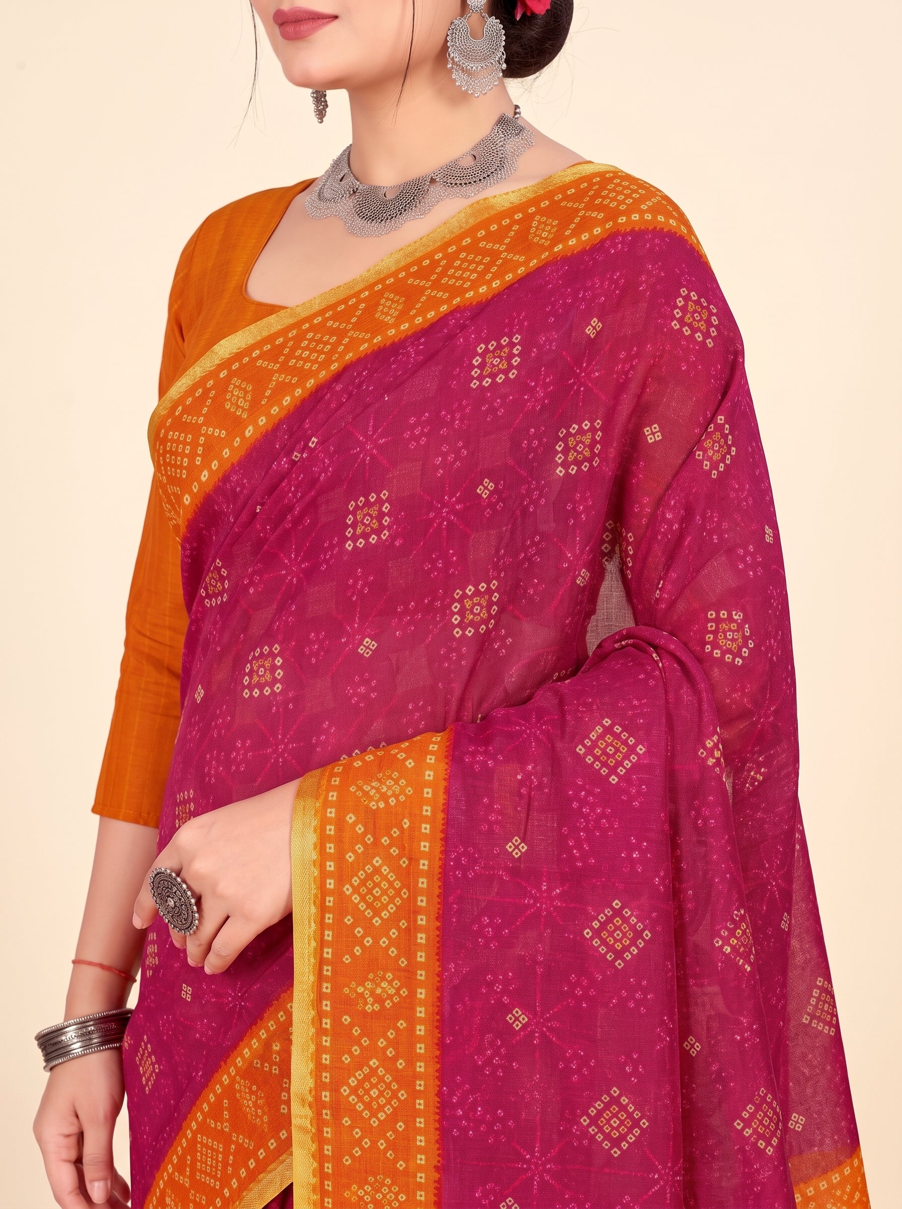 Shared pallu close-up [sku:KN-65589]