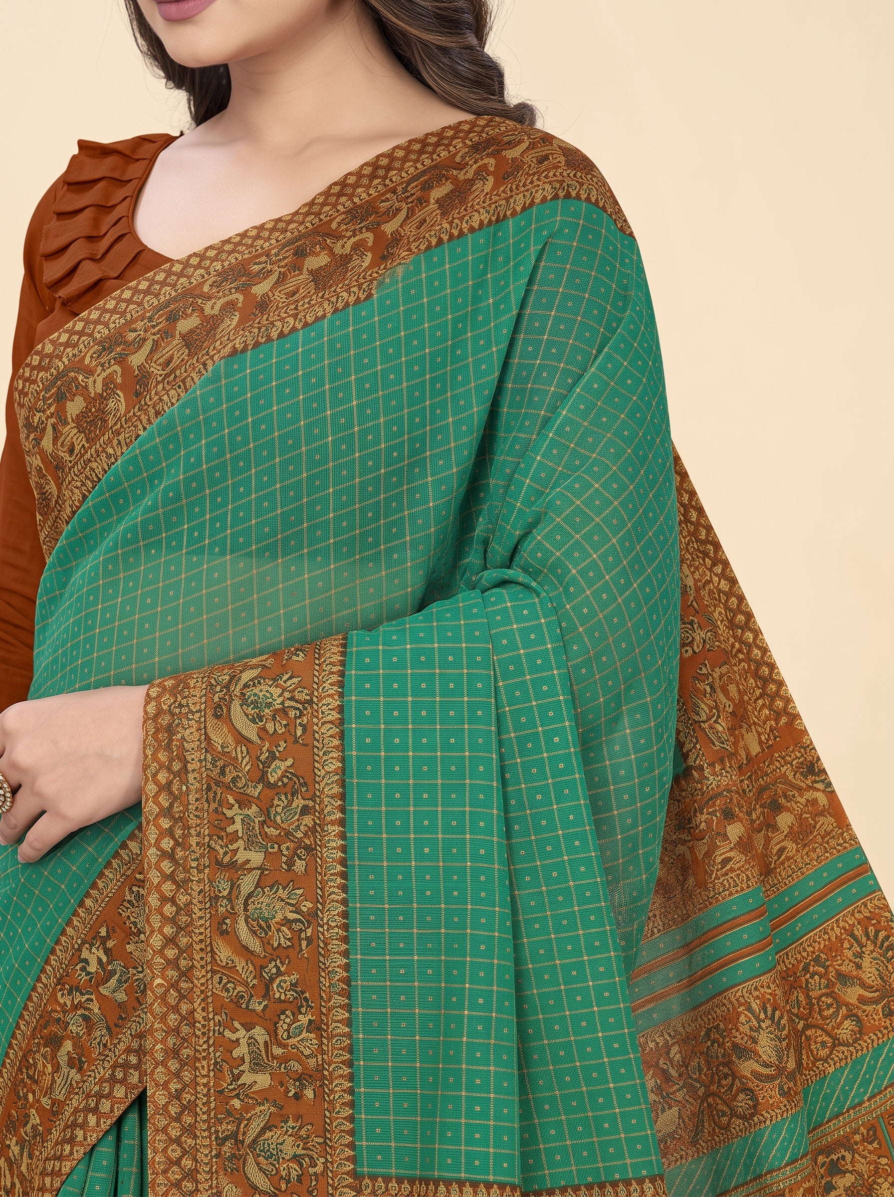 Shared pallu close-up [sku:BV-24794]