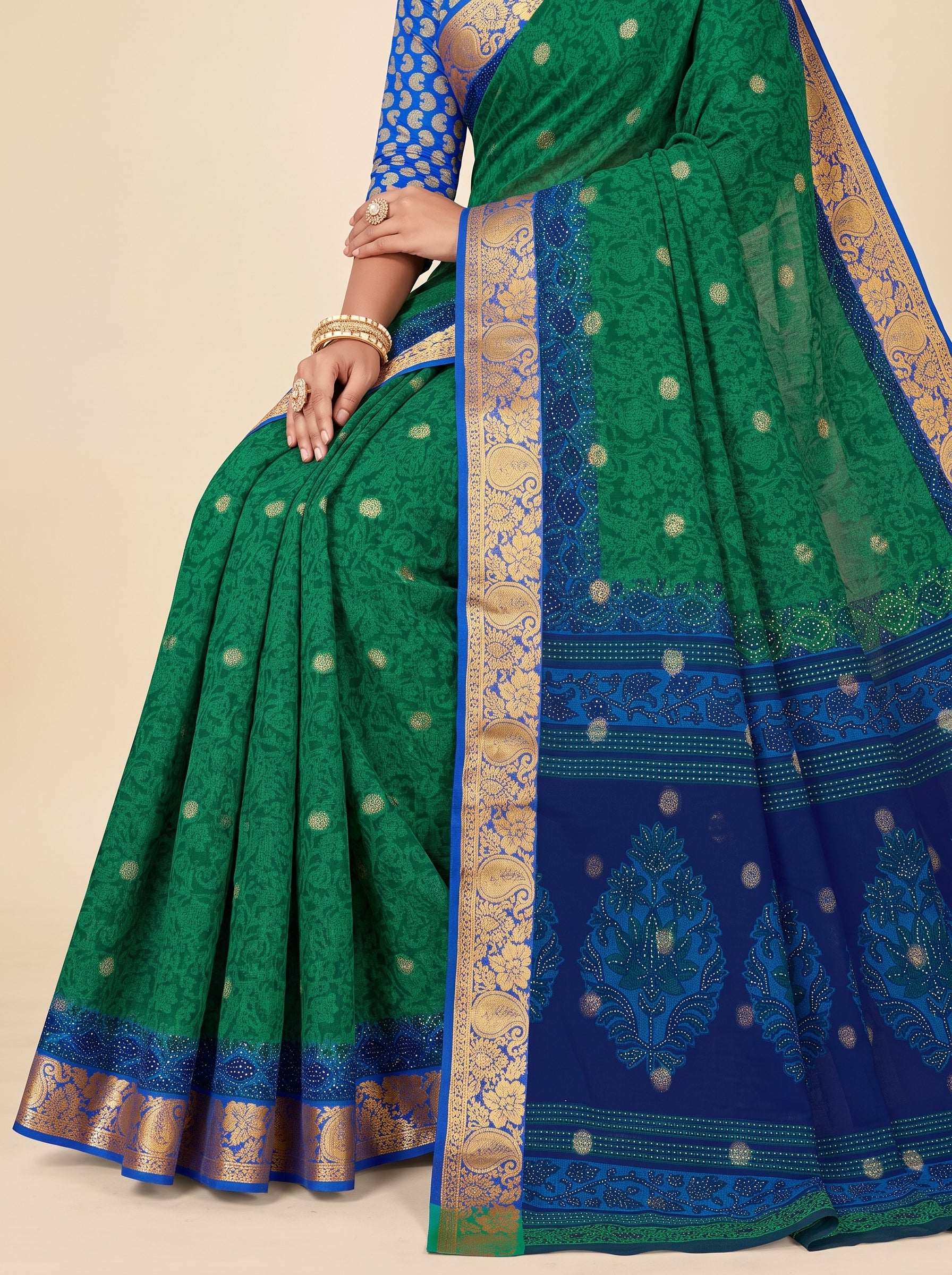 Shared pallu close-up [sku:KN-66898]