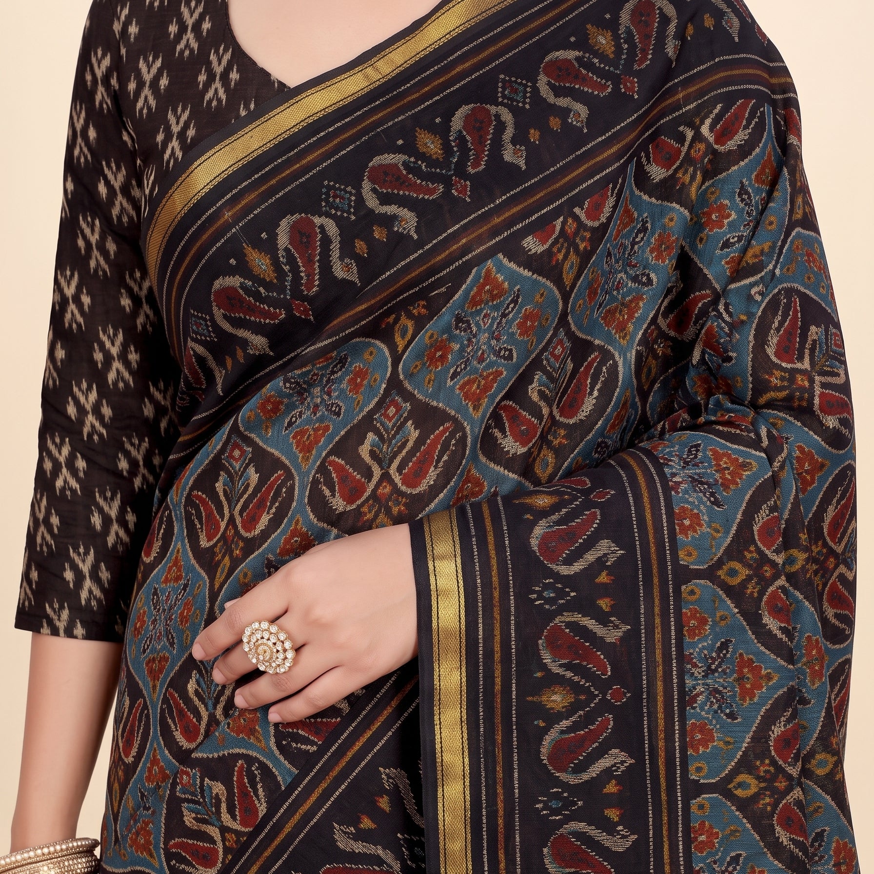 Pallu close-up [sku:KN-53191]