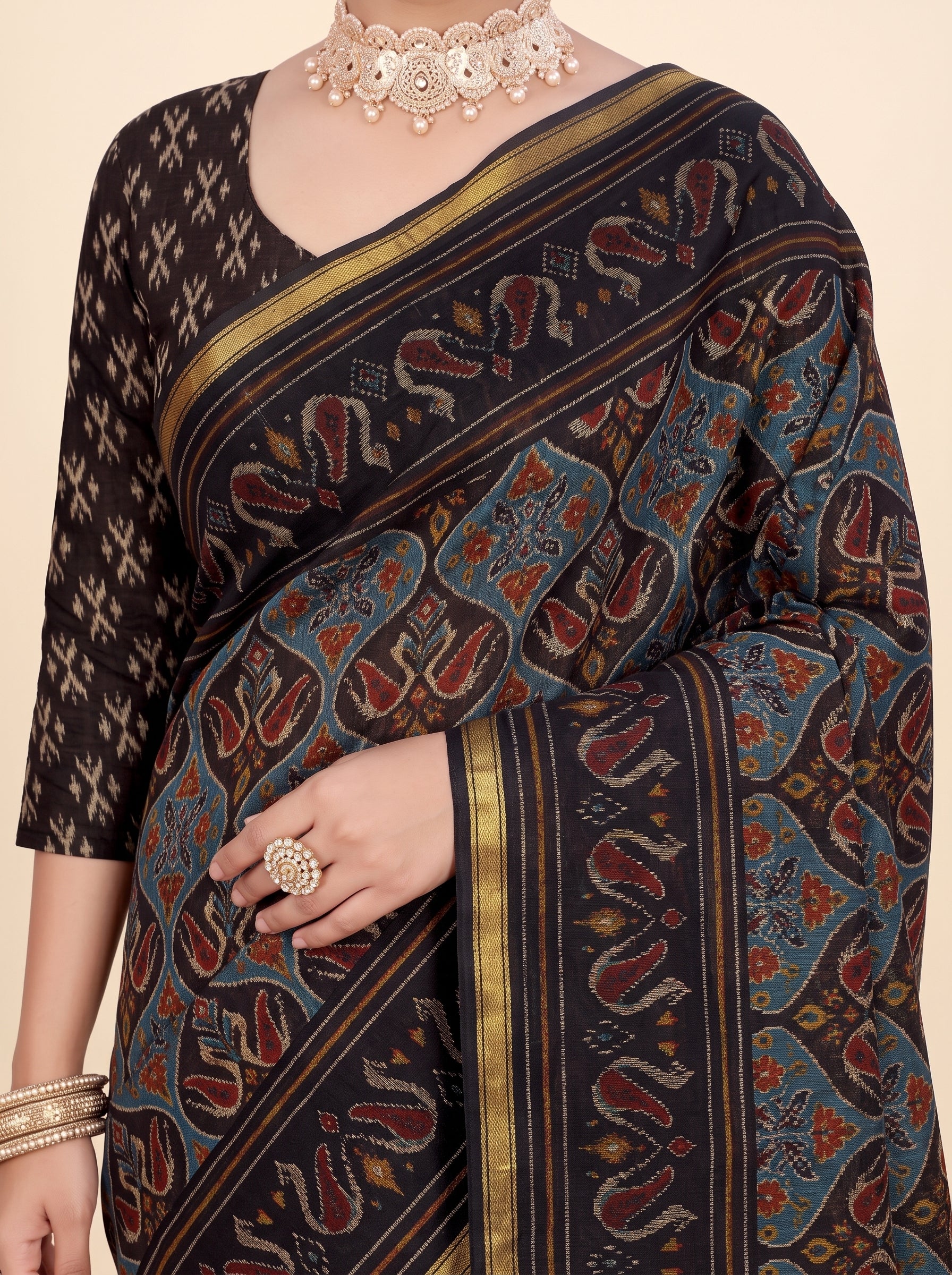 Pallu close-up [sku:KN-53191]