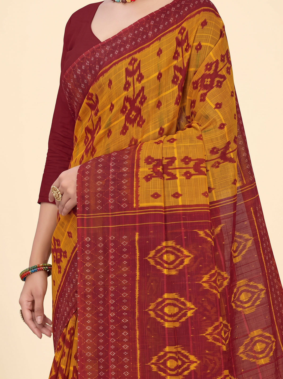 Shared pallu close-up [sku:BV-24936]