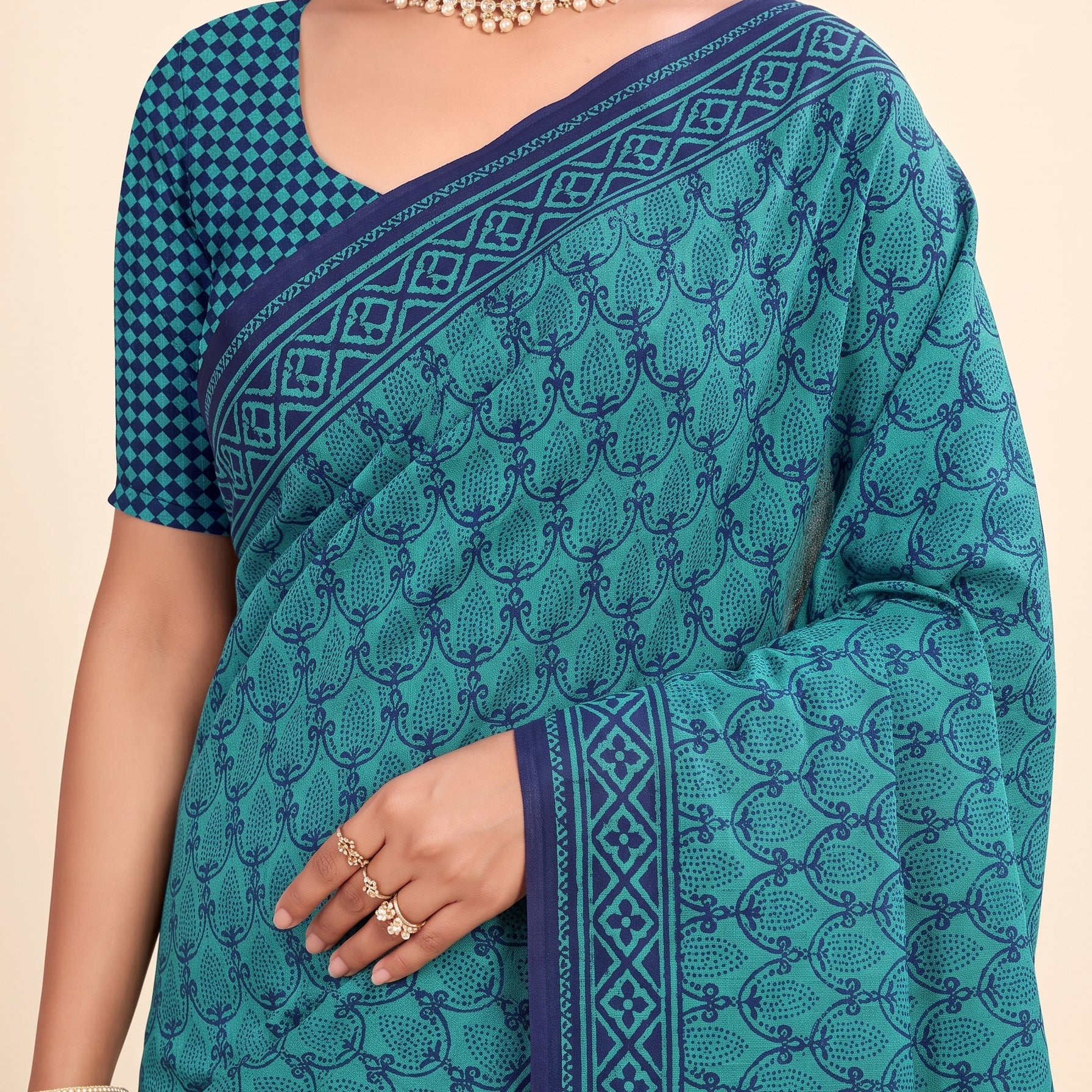 Shared pallu close-up [sku:KN-55046]