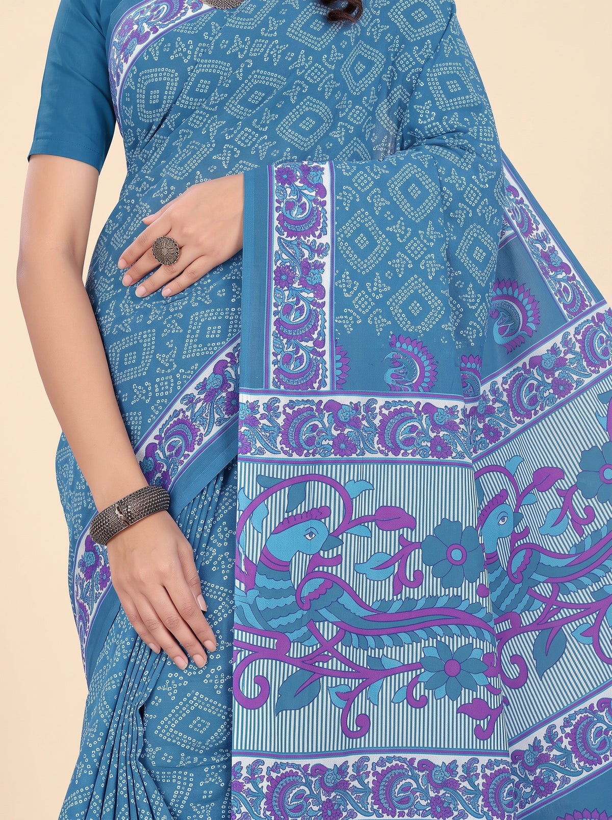 Shared pallu close-up [sku:BV-25002]