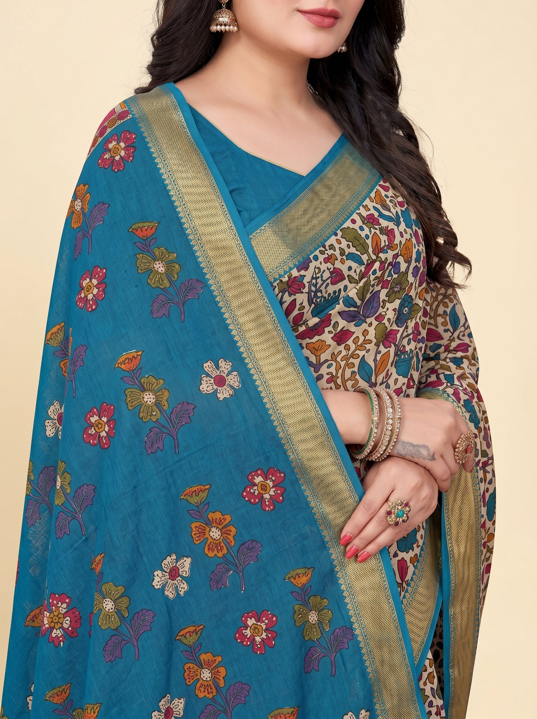 Shared pallu close-up [sku:JA 14298]