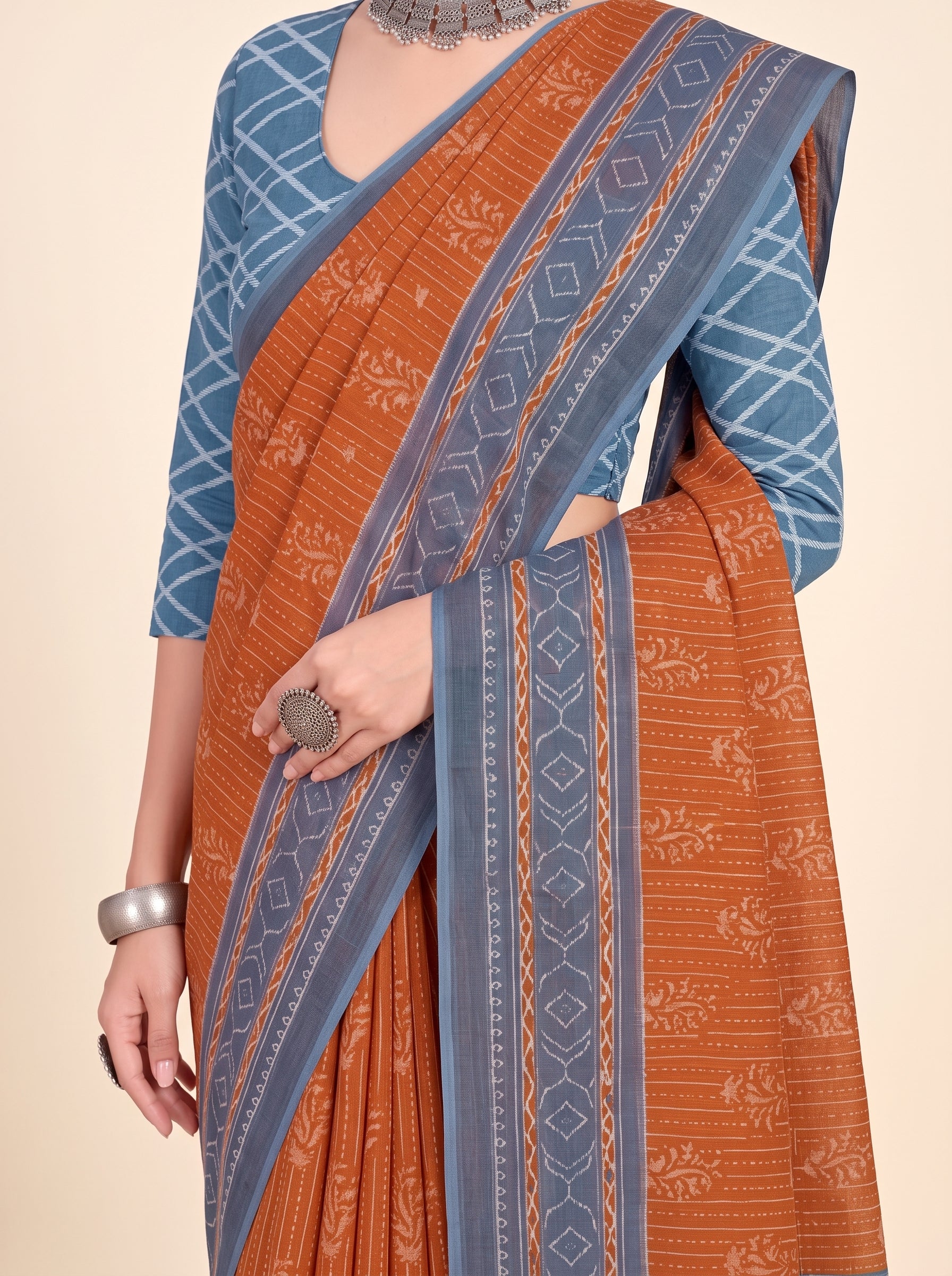 Pallu close-up [sku:KN-67471]