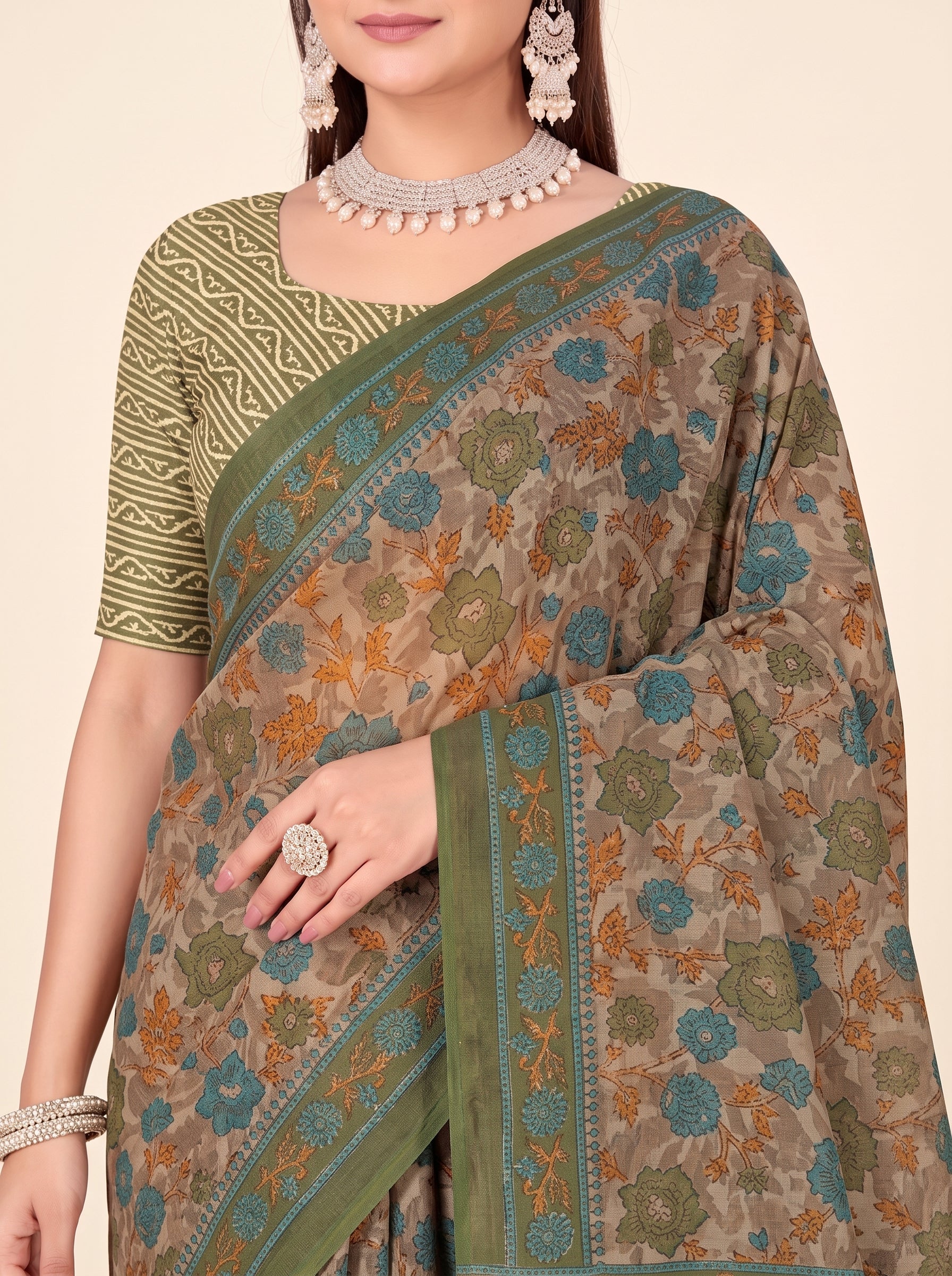 Pallu close-up [sku:KN-69806]