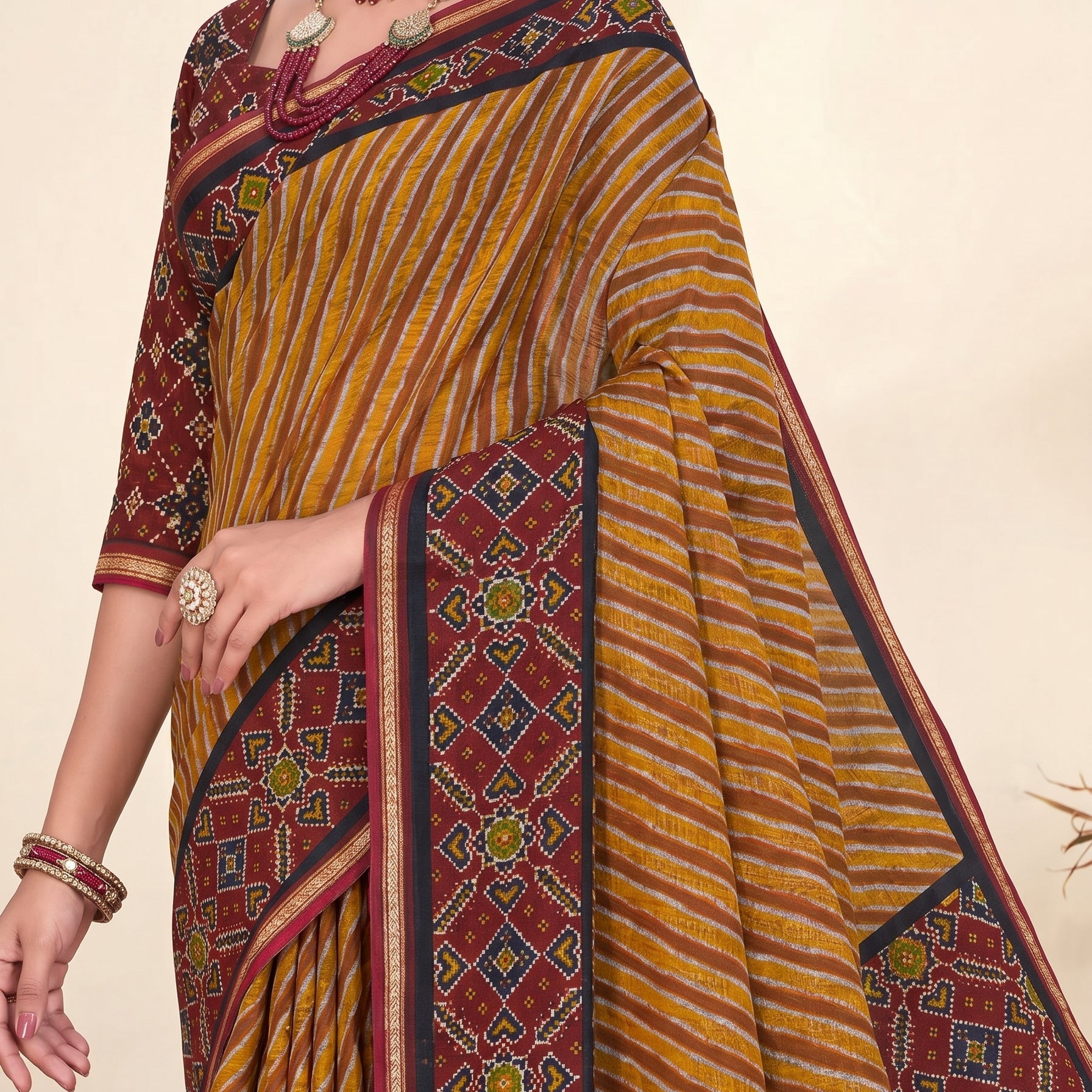Pallu close-up [sku:JA 14651]