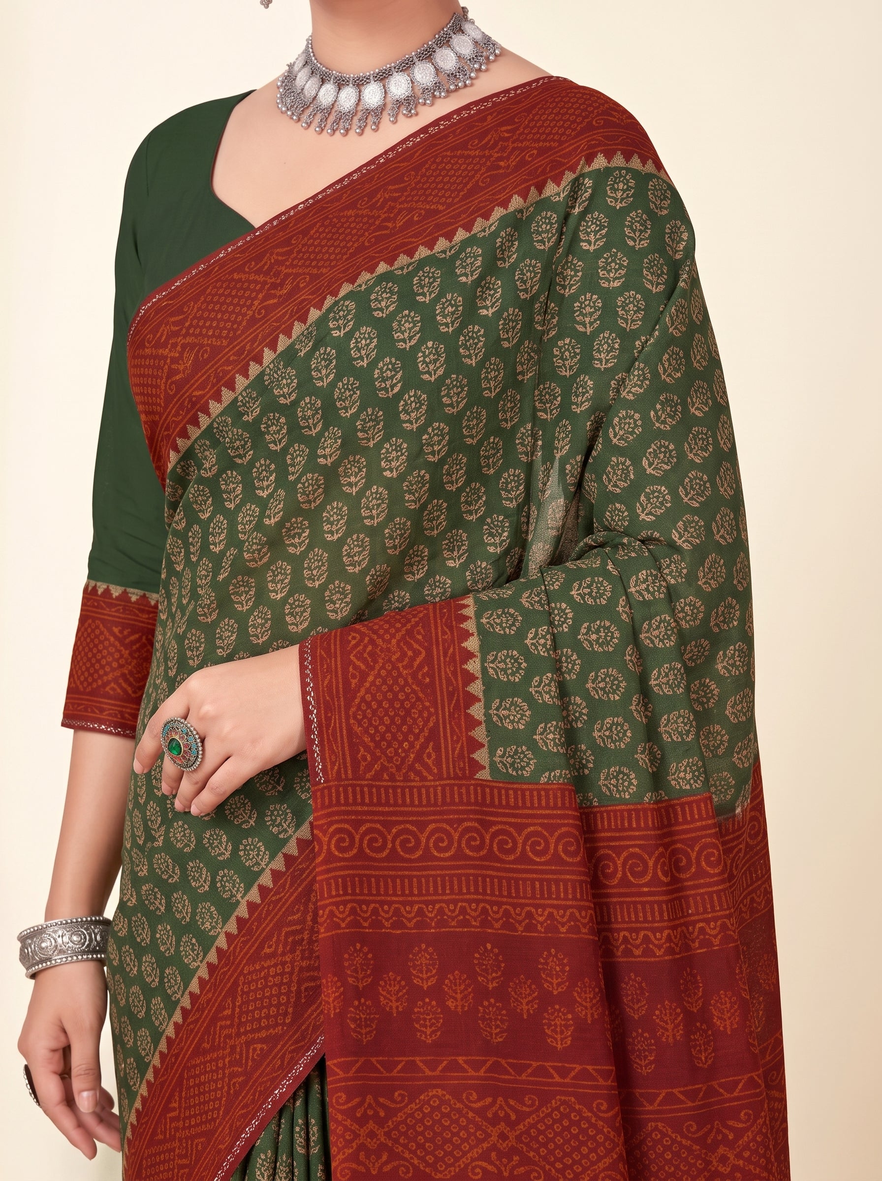 Shared pallu close-up [sku:KN-66802]