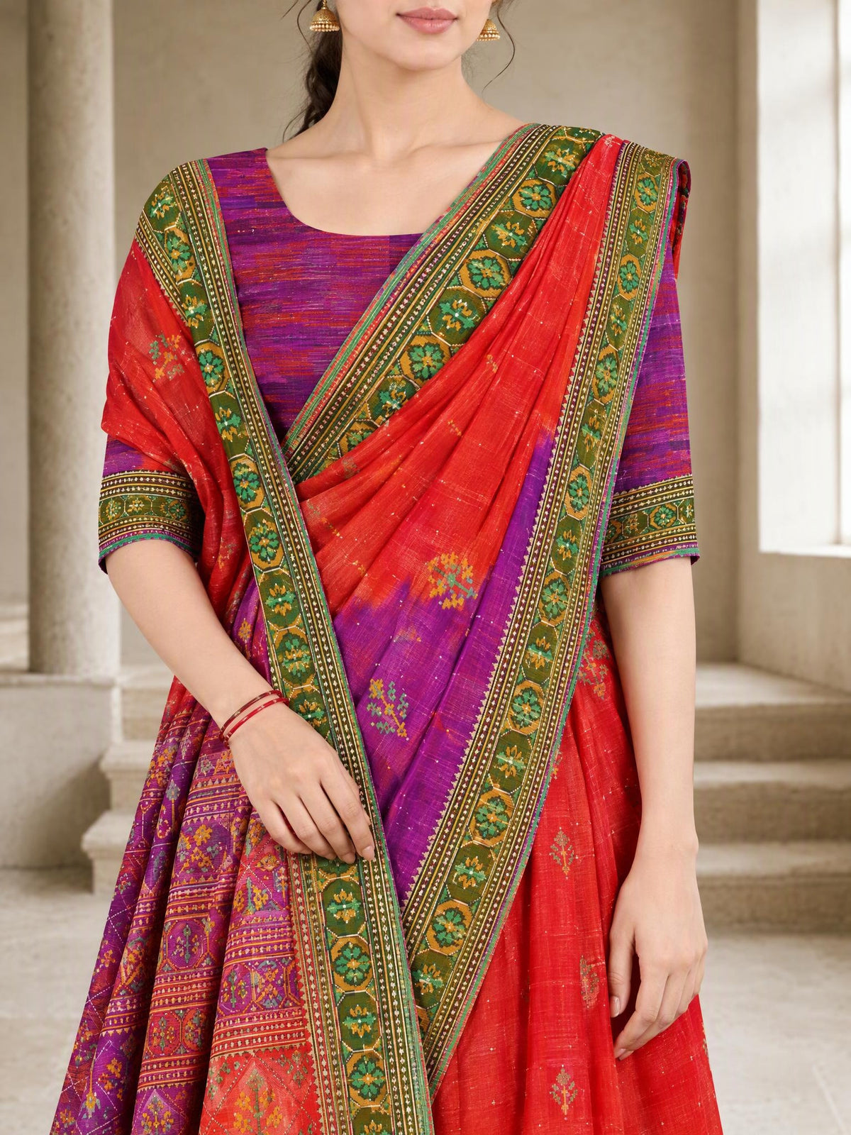 Shared pallu close-up [sku:JA-12427]