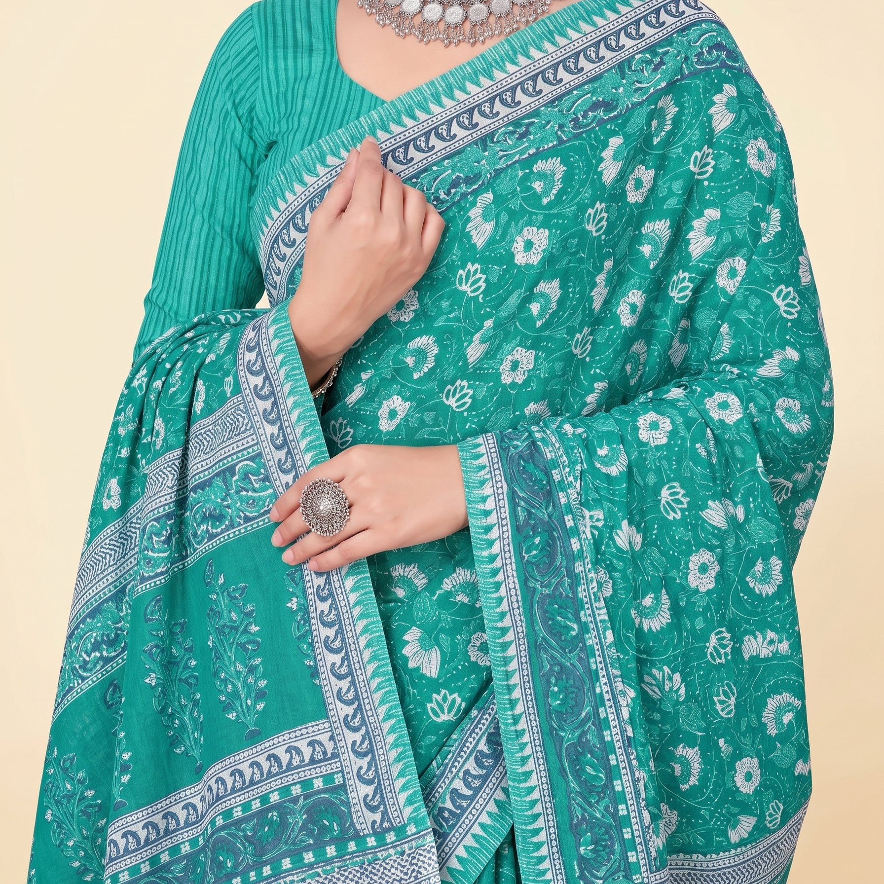 Pallu close-up