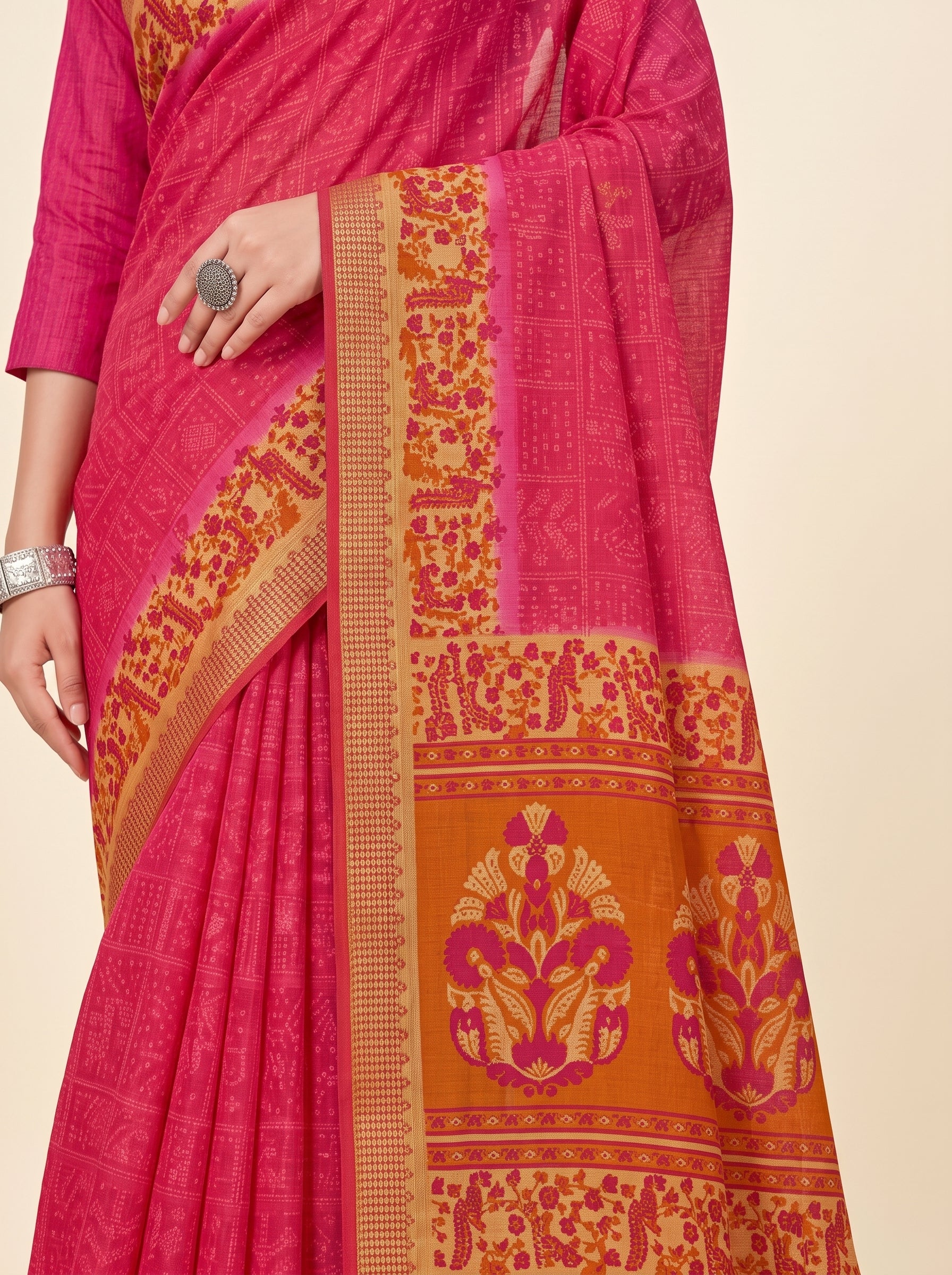 Shared pallu close-up [sku:KN-65304]