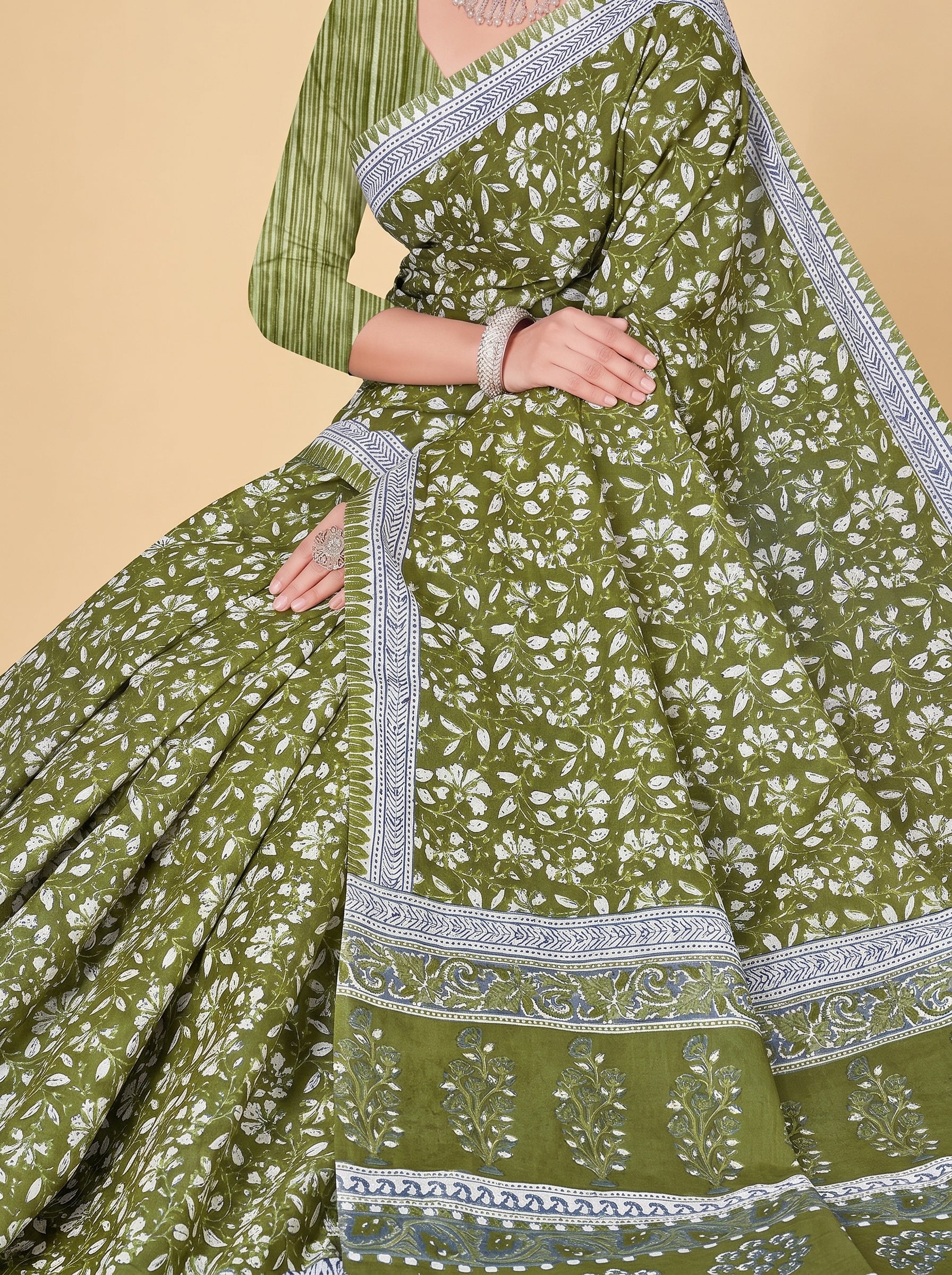 Pallu close-up