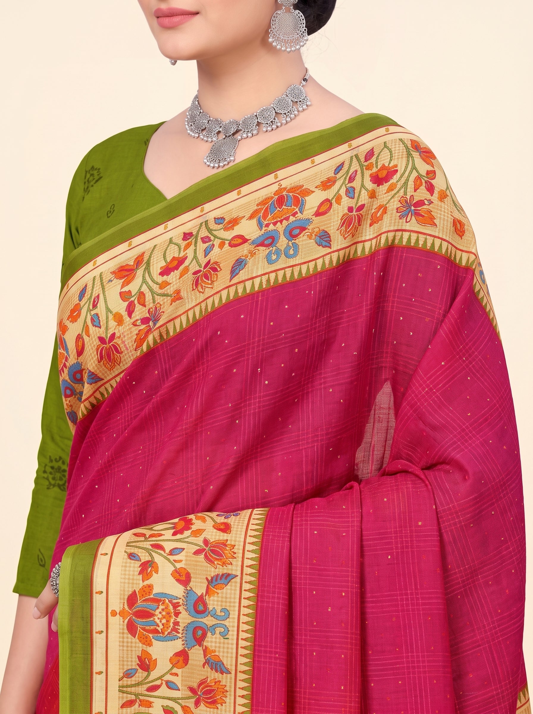 Pallu close-up [sku:KN-59271]