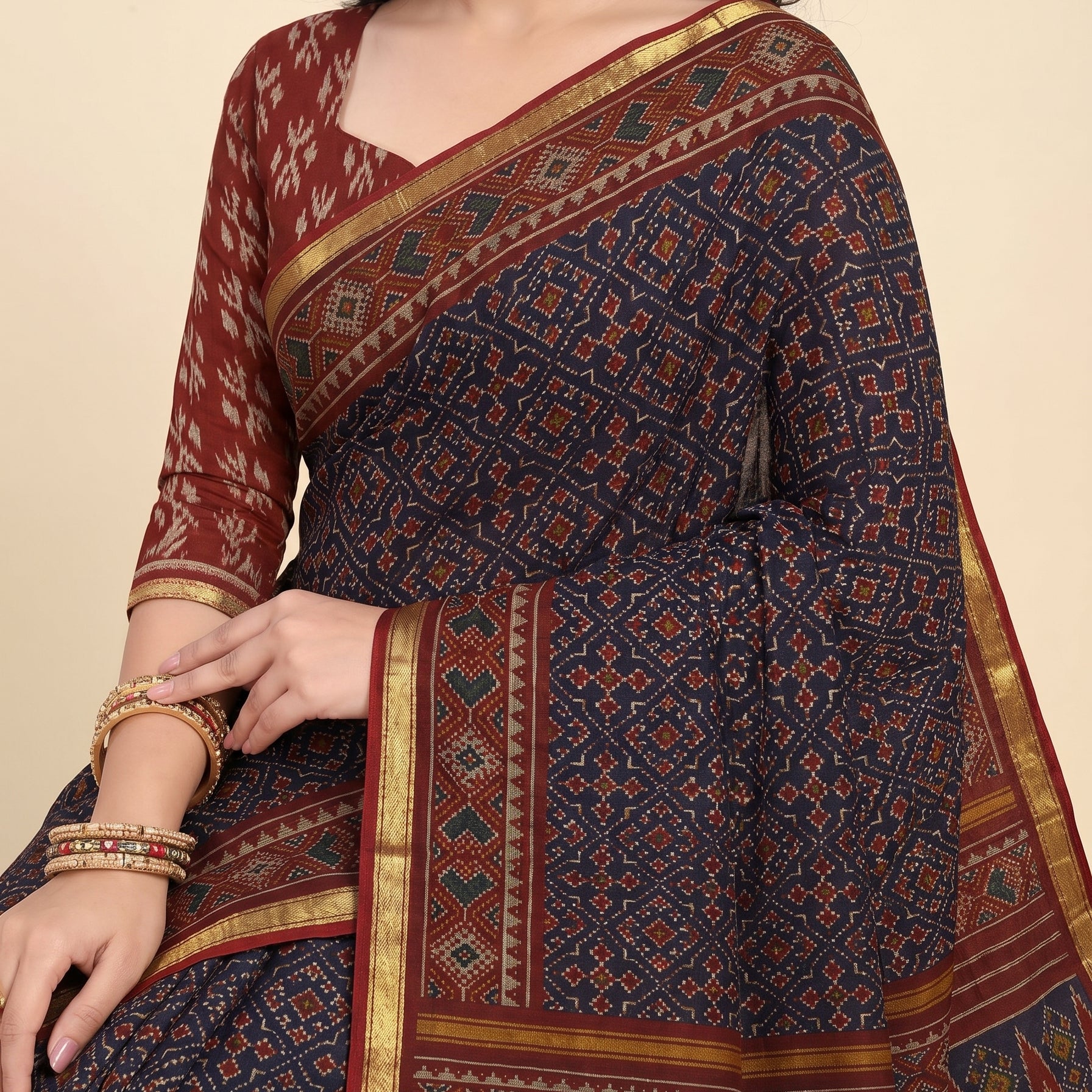 Pallu close-up [sku:JA 13693]