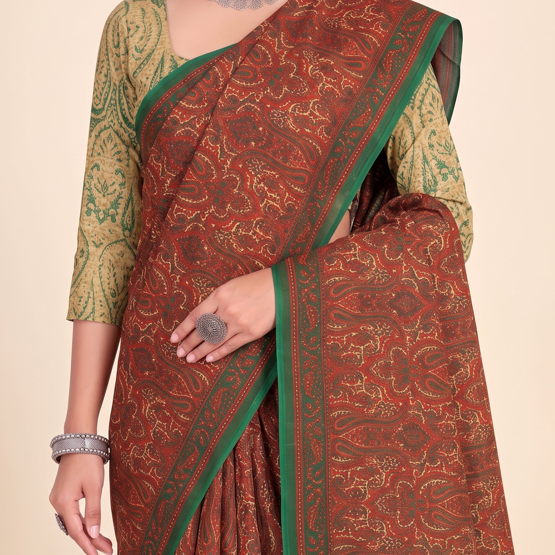 Shared pallu close-up [sku:KN-69257]