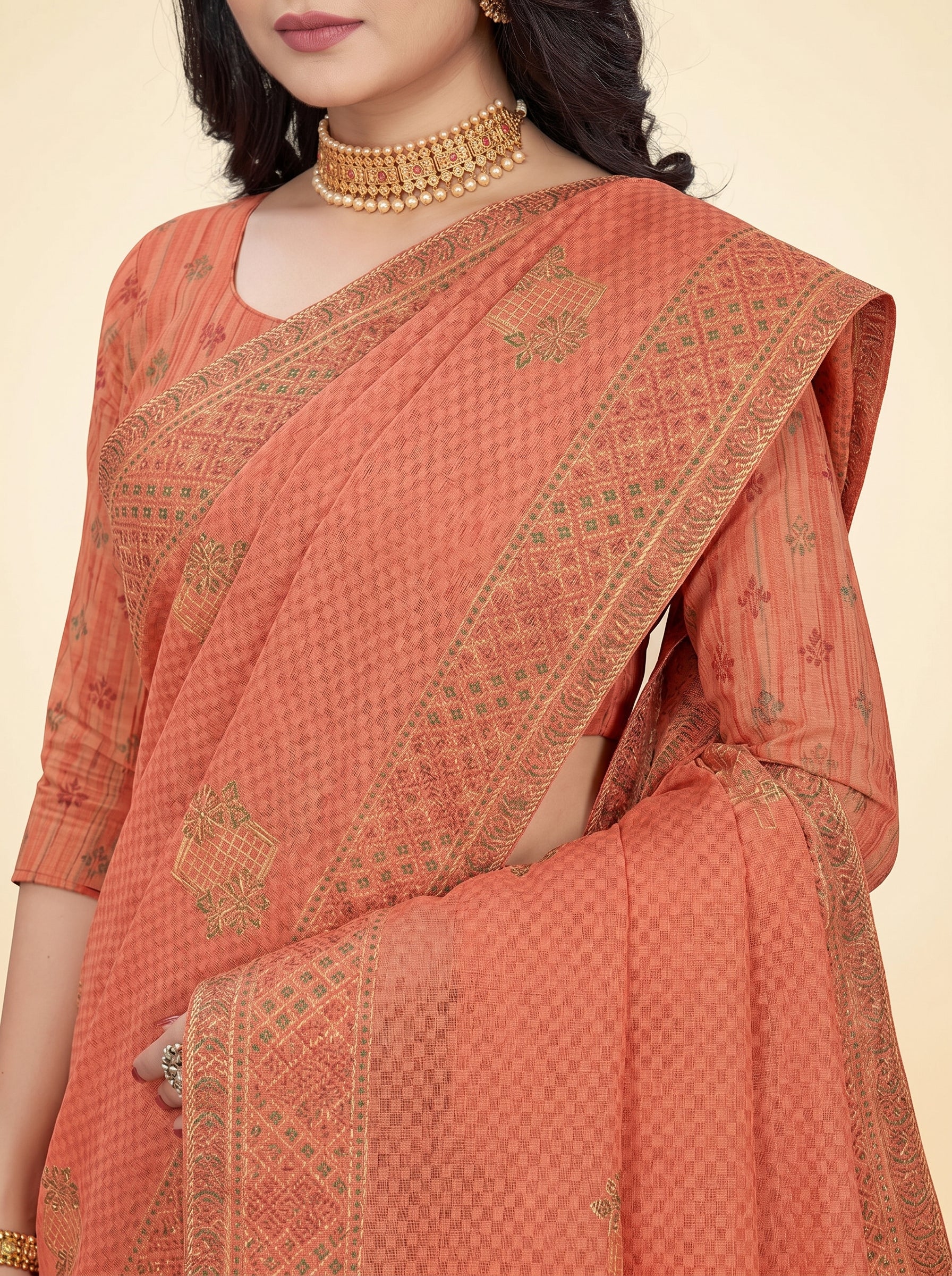 Shared pallu close-up [sku:BV-18645]