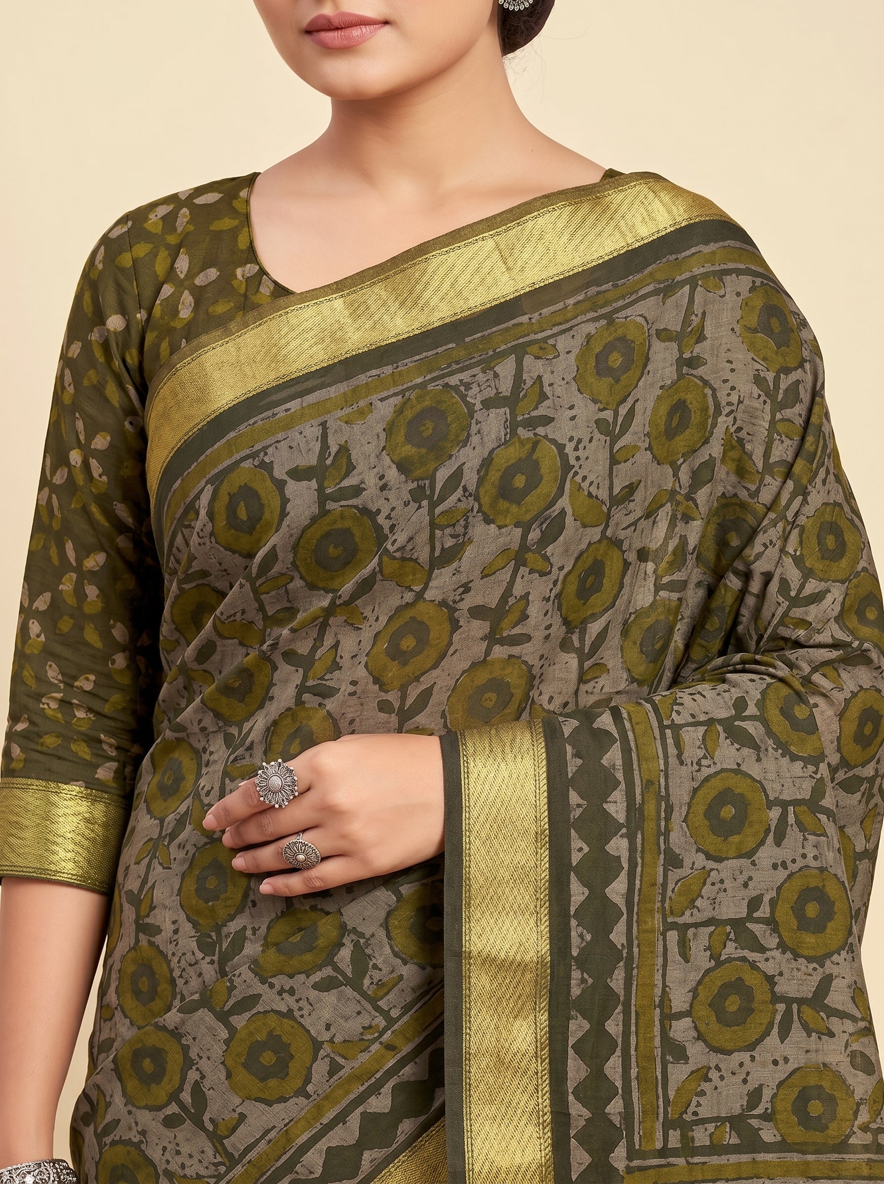 Pallu close-up [sku:KN-65911]