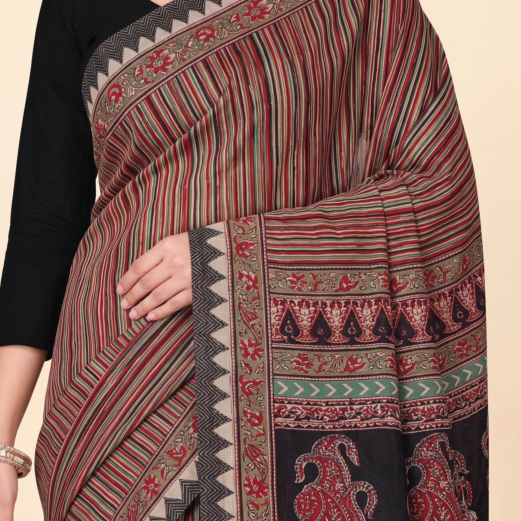 Pallu close-up [sku:KN-62977]