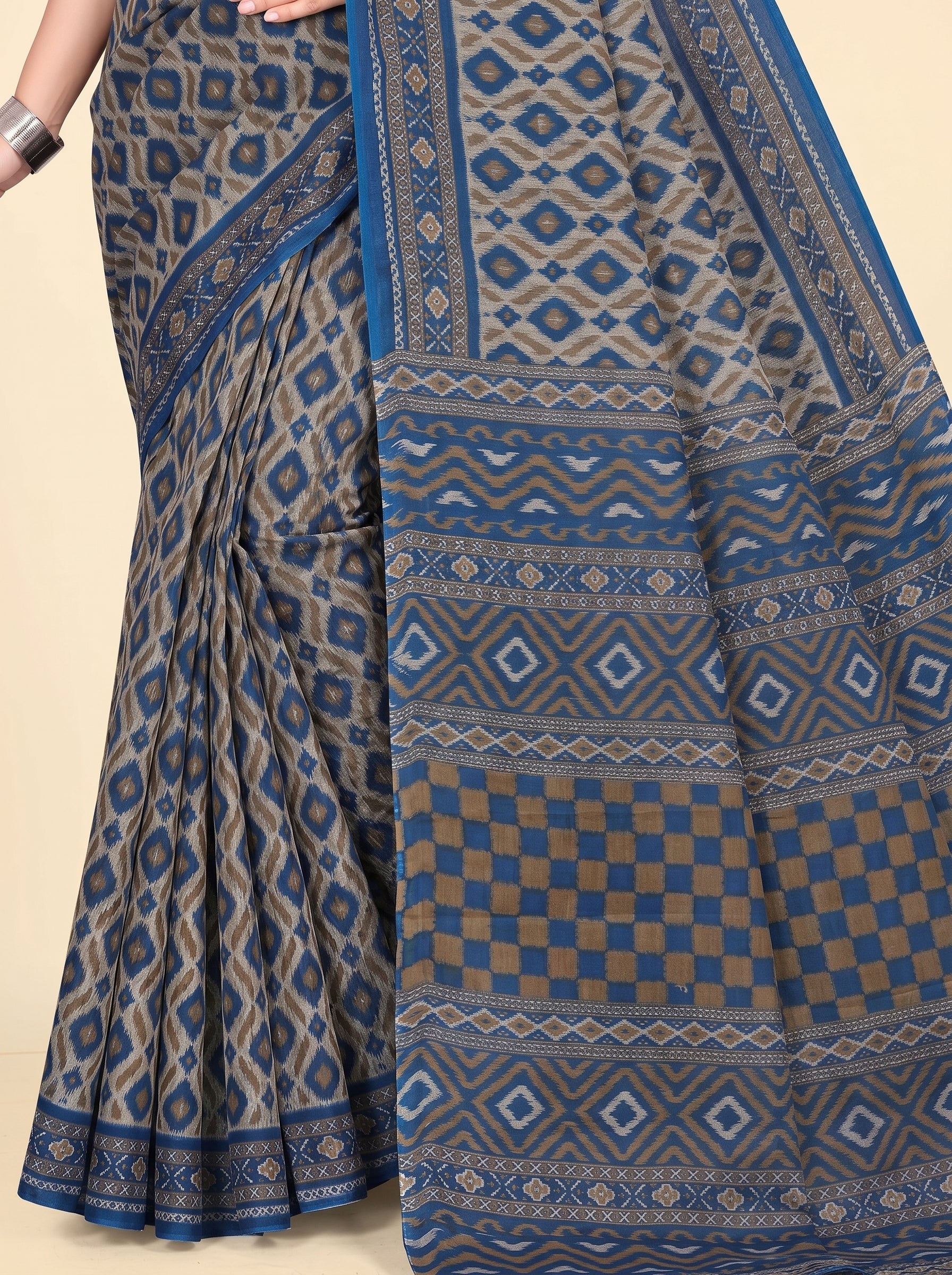 Pallu close-up [sku:KN-67245]
