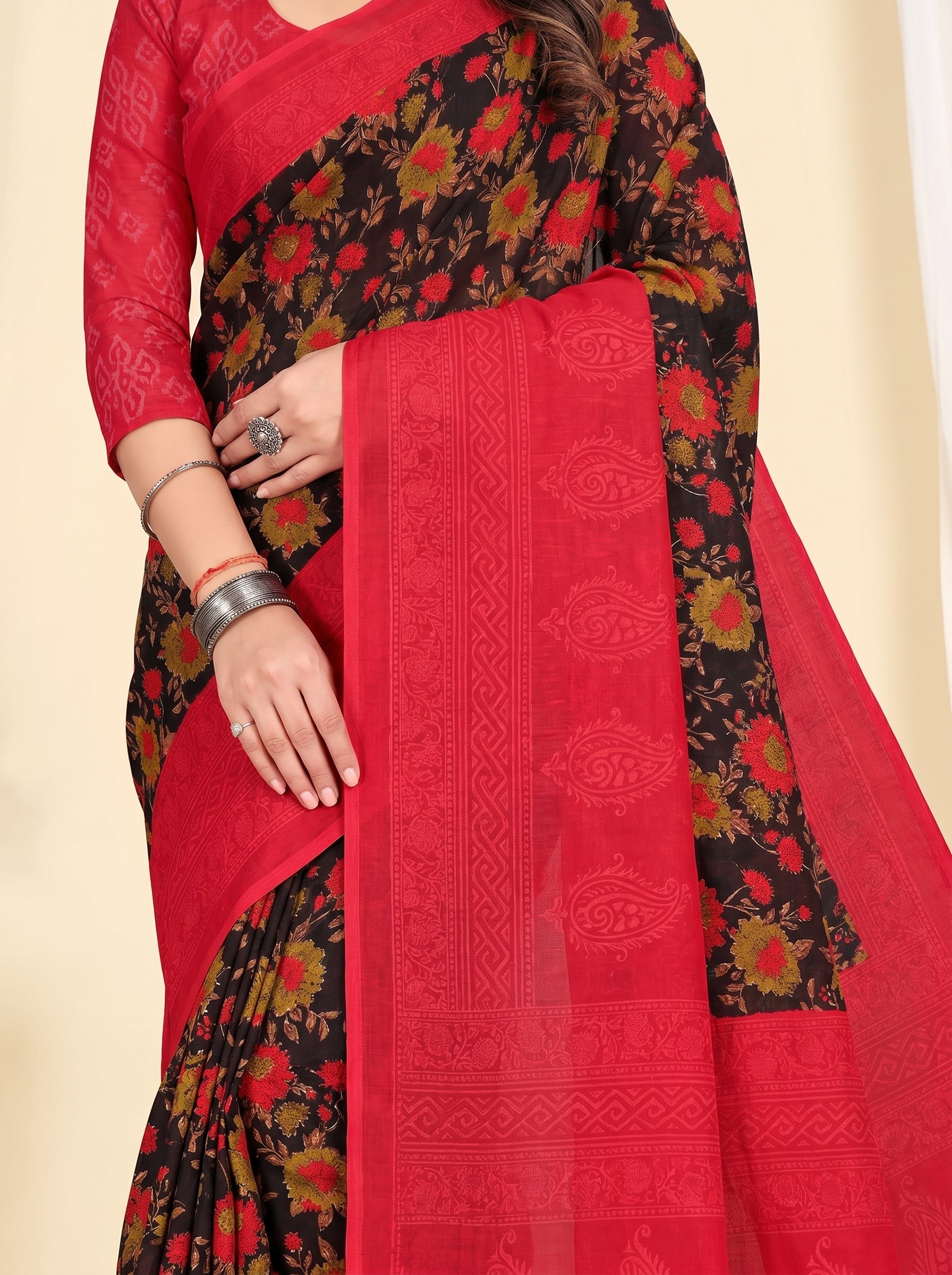 Pallu close-up