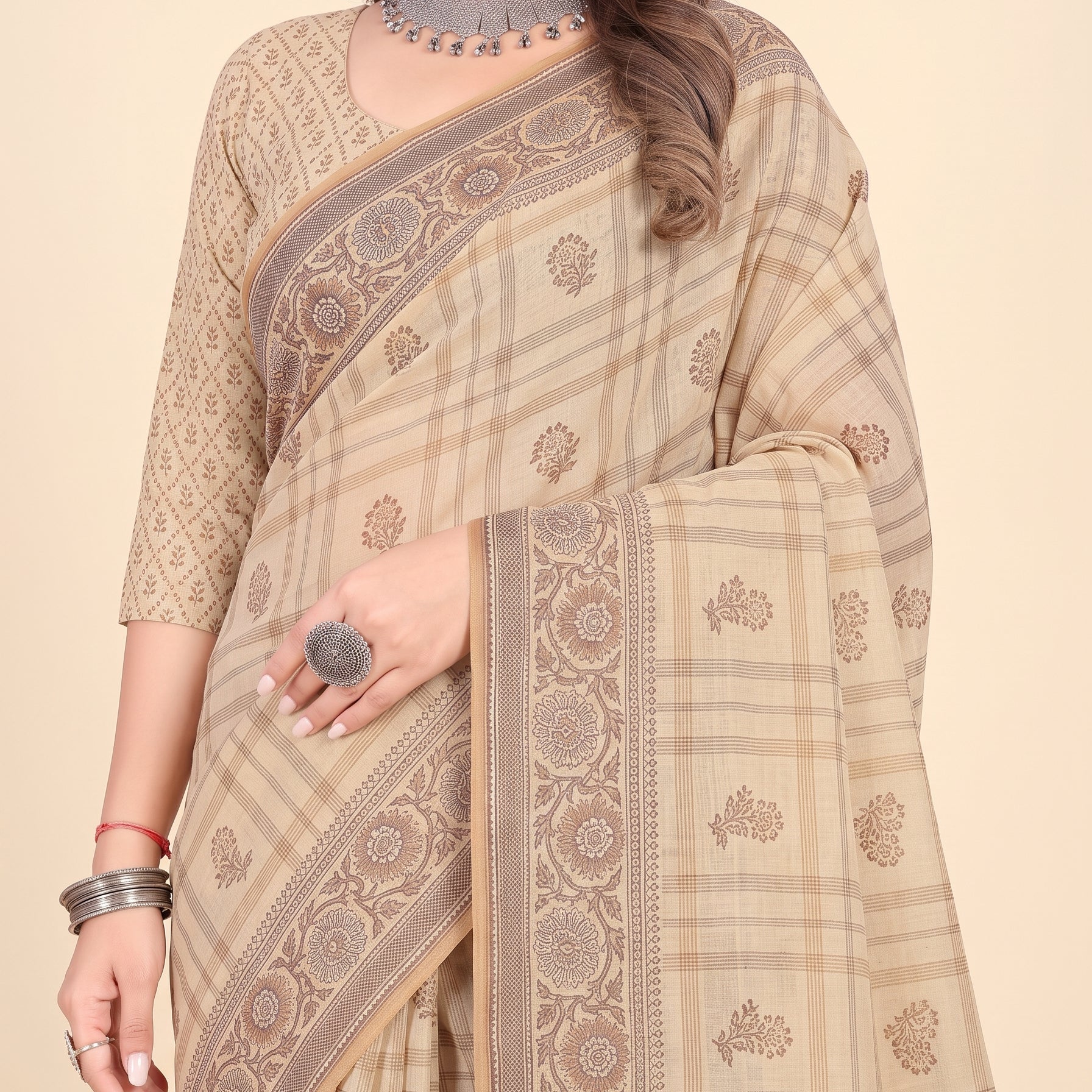 Pallu close-up [sku:KN-67722]