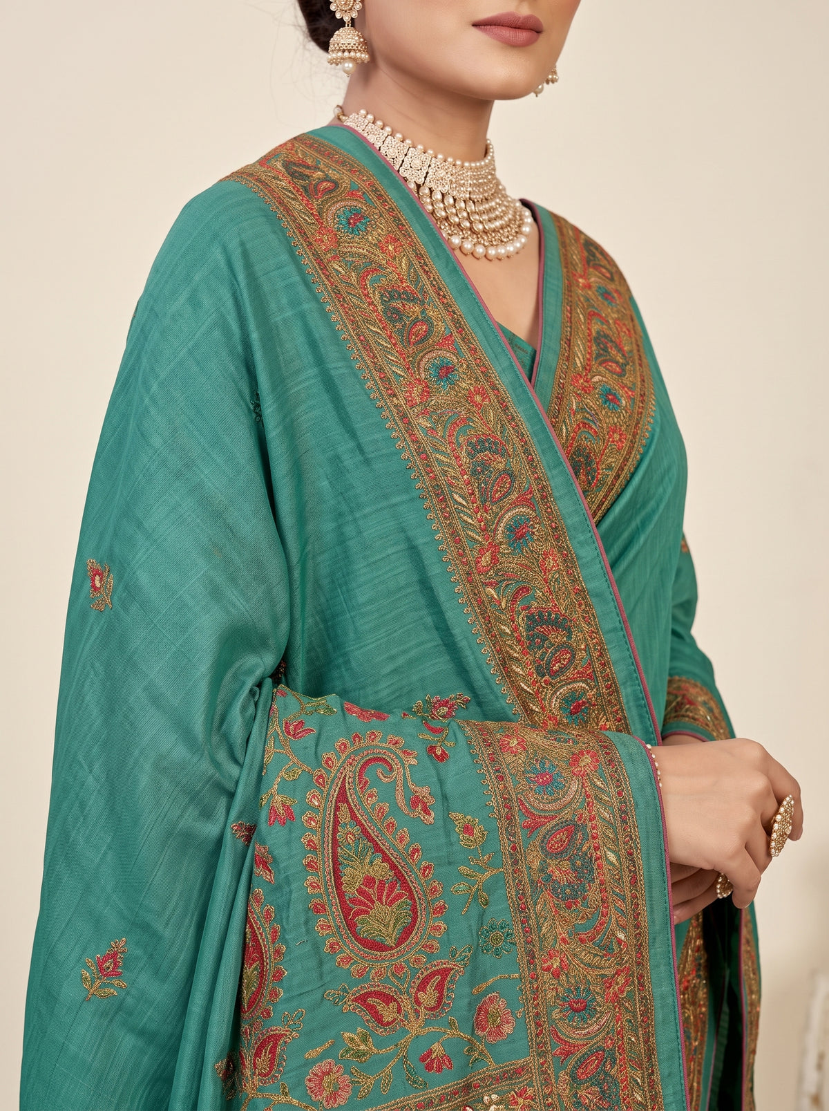 Shared pallu close-up [sku:D.NO.69867]