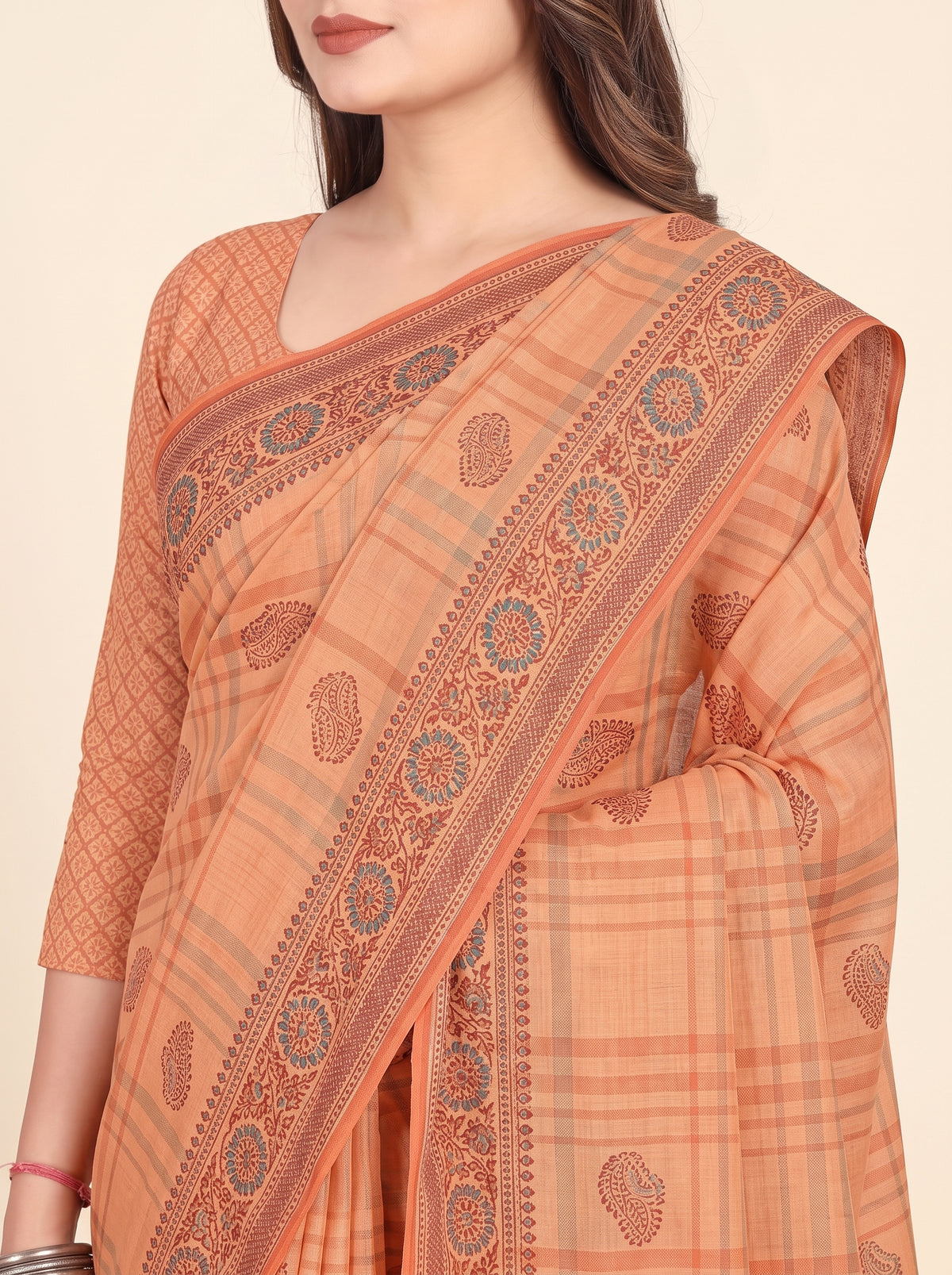 Shared pallu close-up [sku:KN-67723]